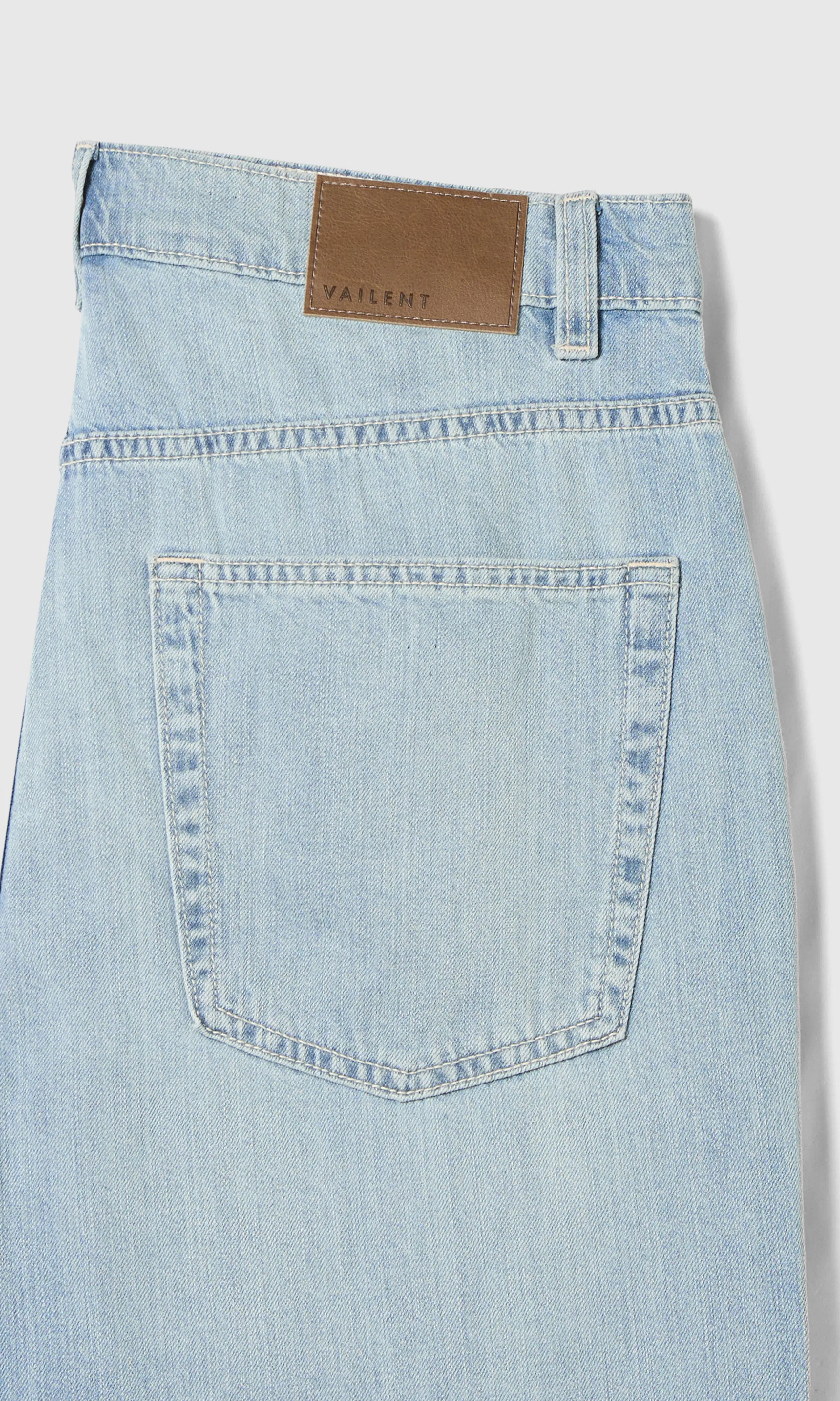 Lightweight Loose Jeans. Detail 1. Flat.