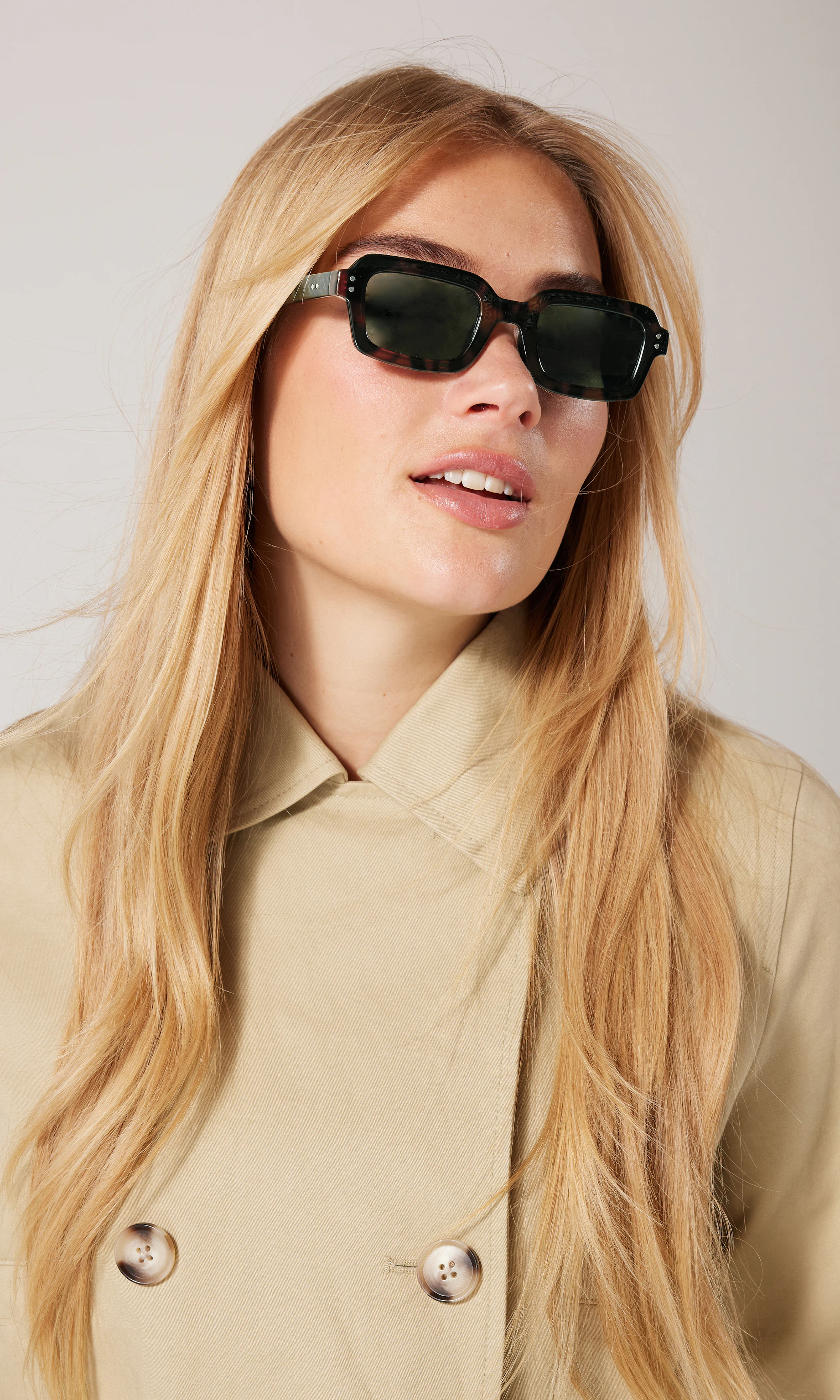Sun Lagos Solbriller. Front. Multiple models.