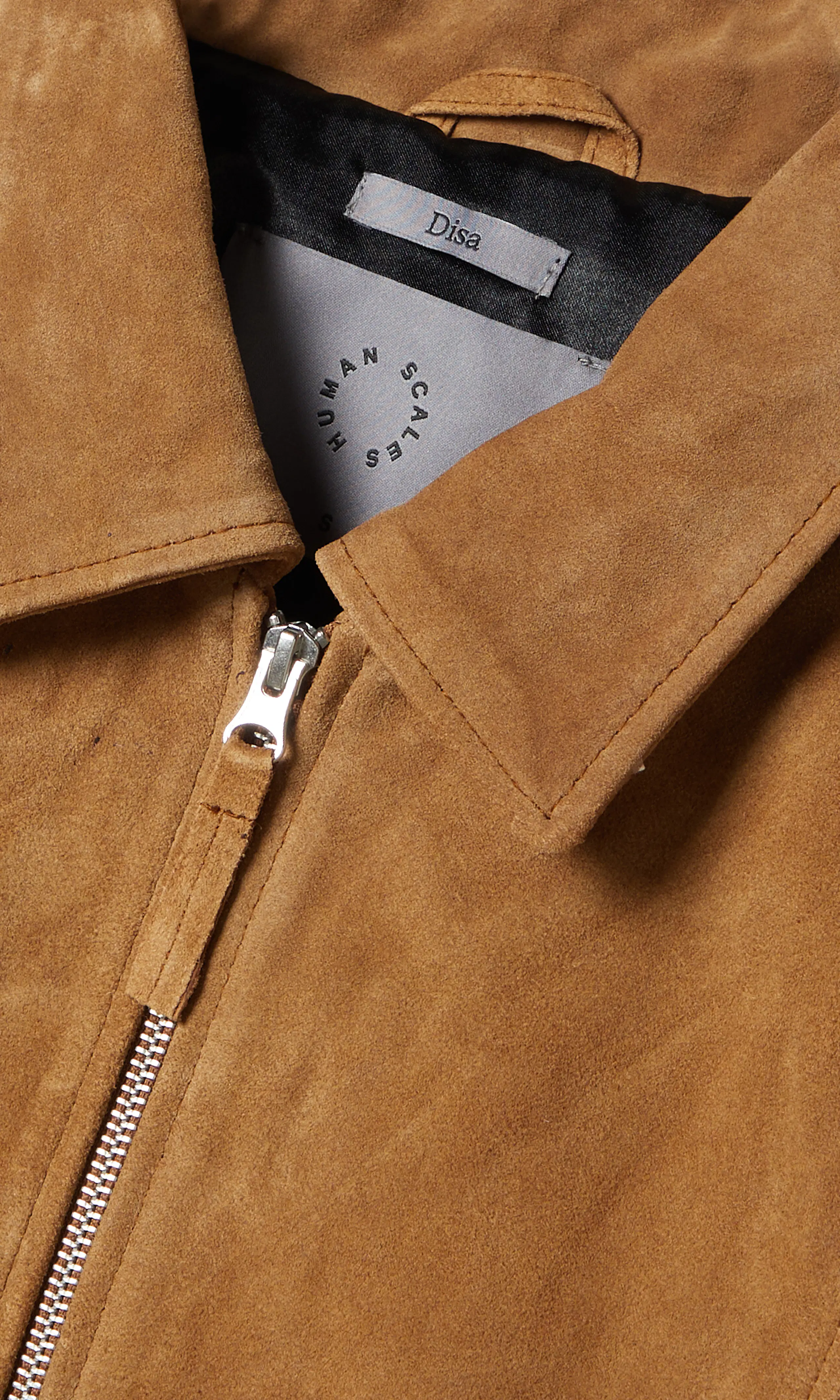 Disa Suede Skinnjacka. Detail 1. Flat.