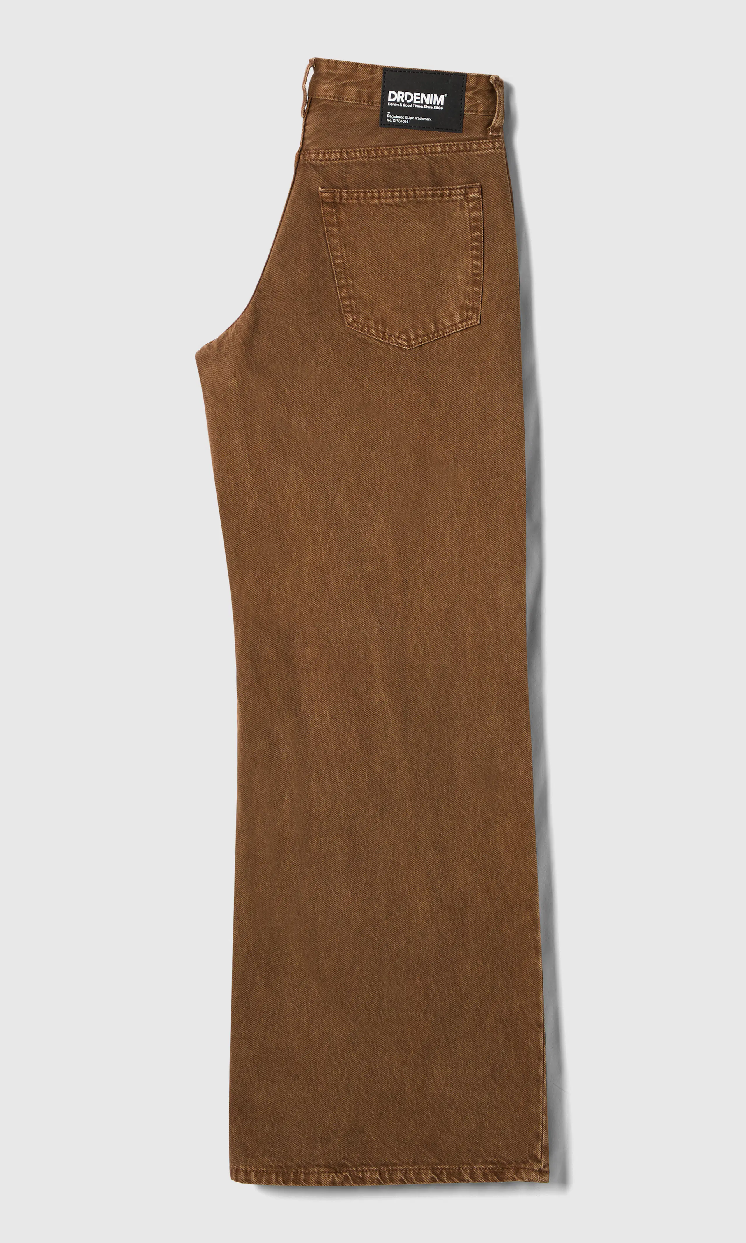 Rhue Low Wide Jeans. Back. Flat.