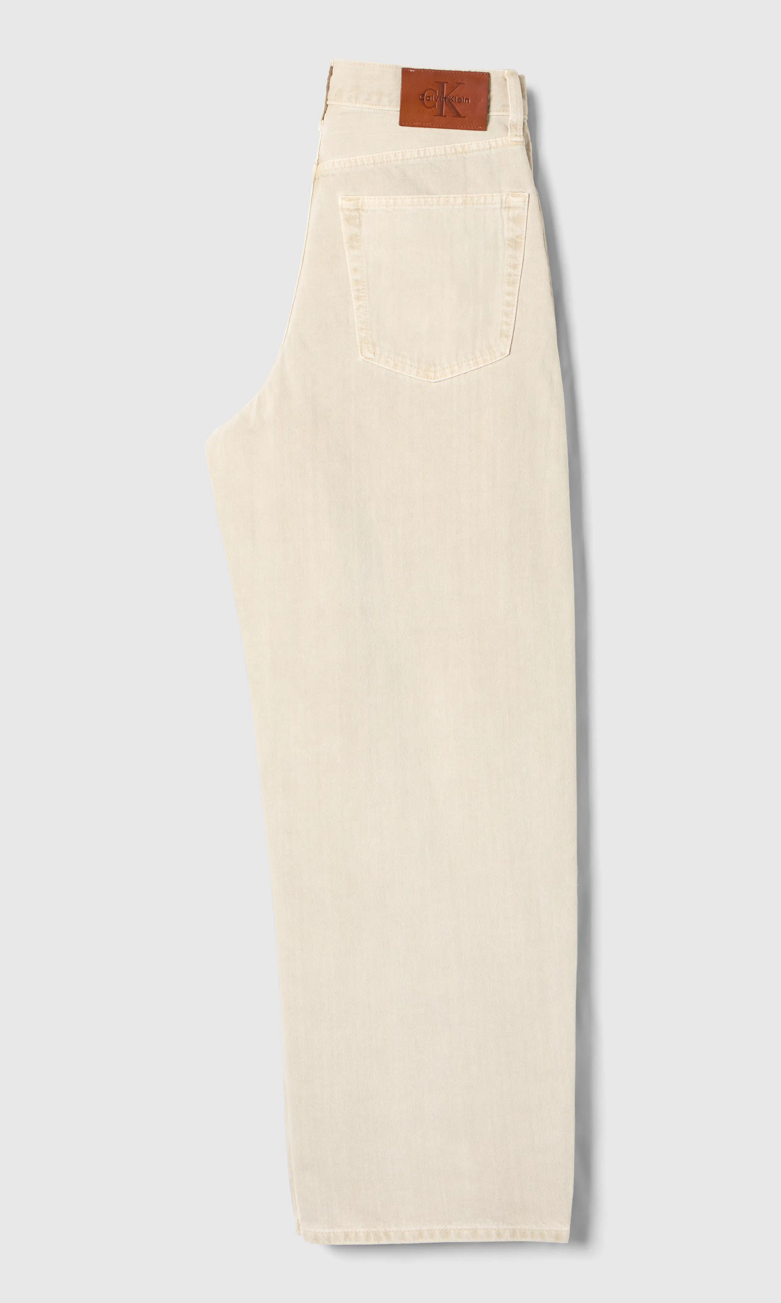 Relaxed Barrel Vita Jeans. Back. Flat.