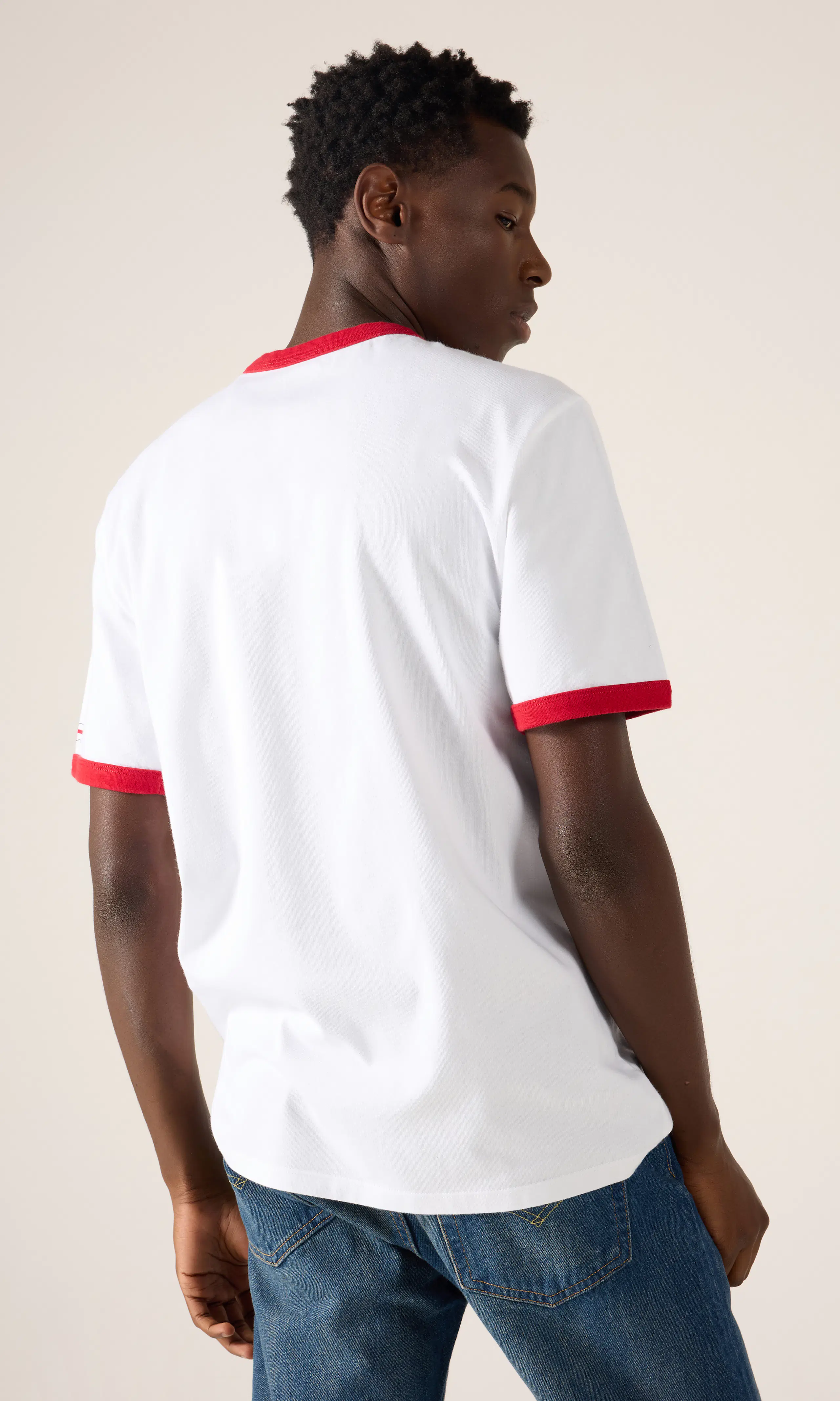 England Retro Ringer Tee T-Skjorte. Back. Model.
