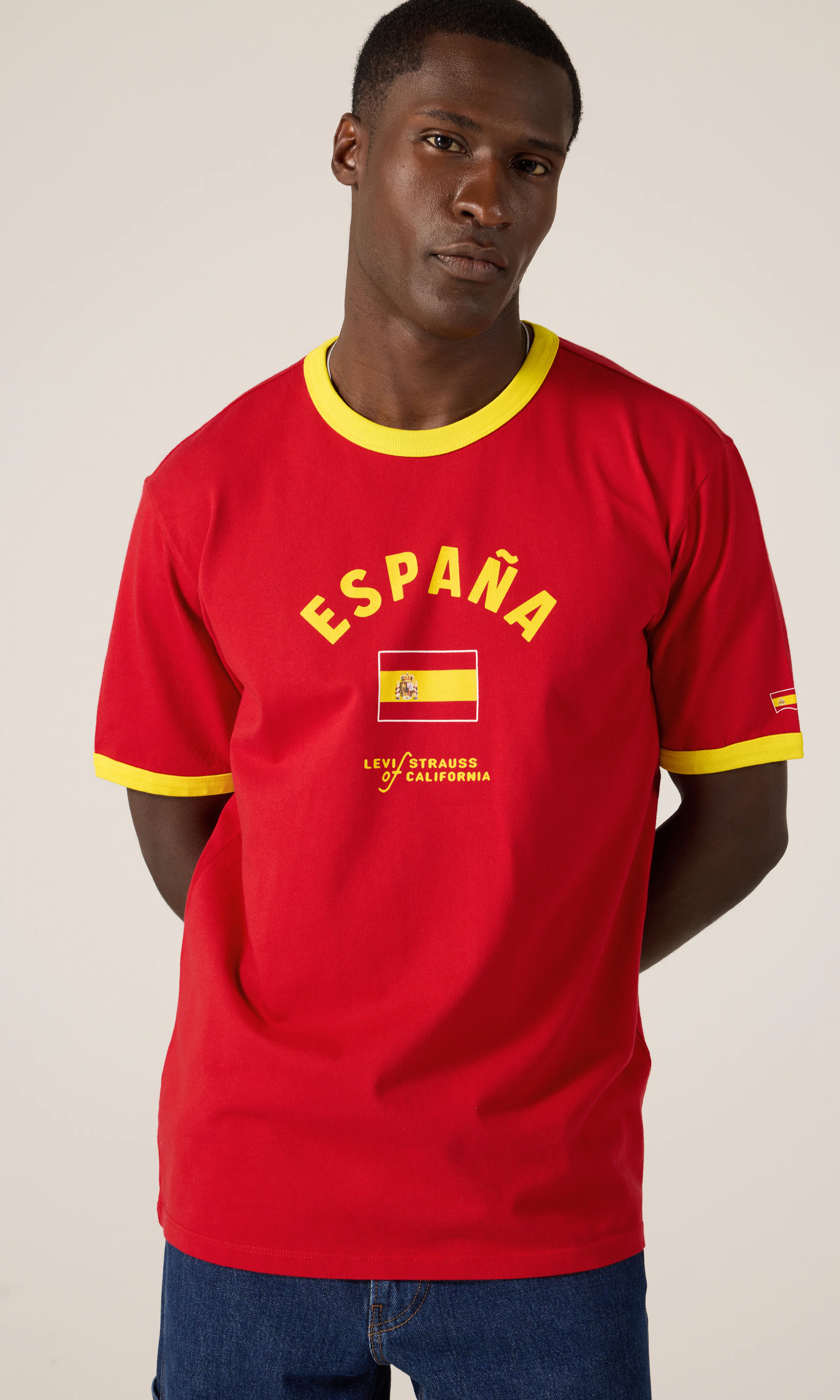 Spain Retro Ringer Tee T-Skjorte. Front. Model.