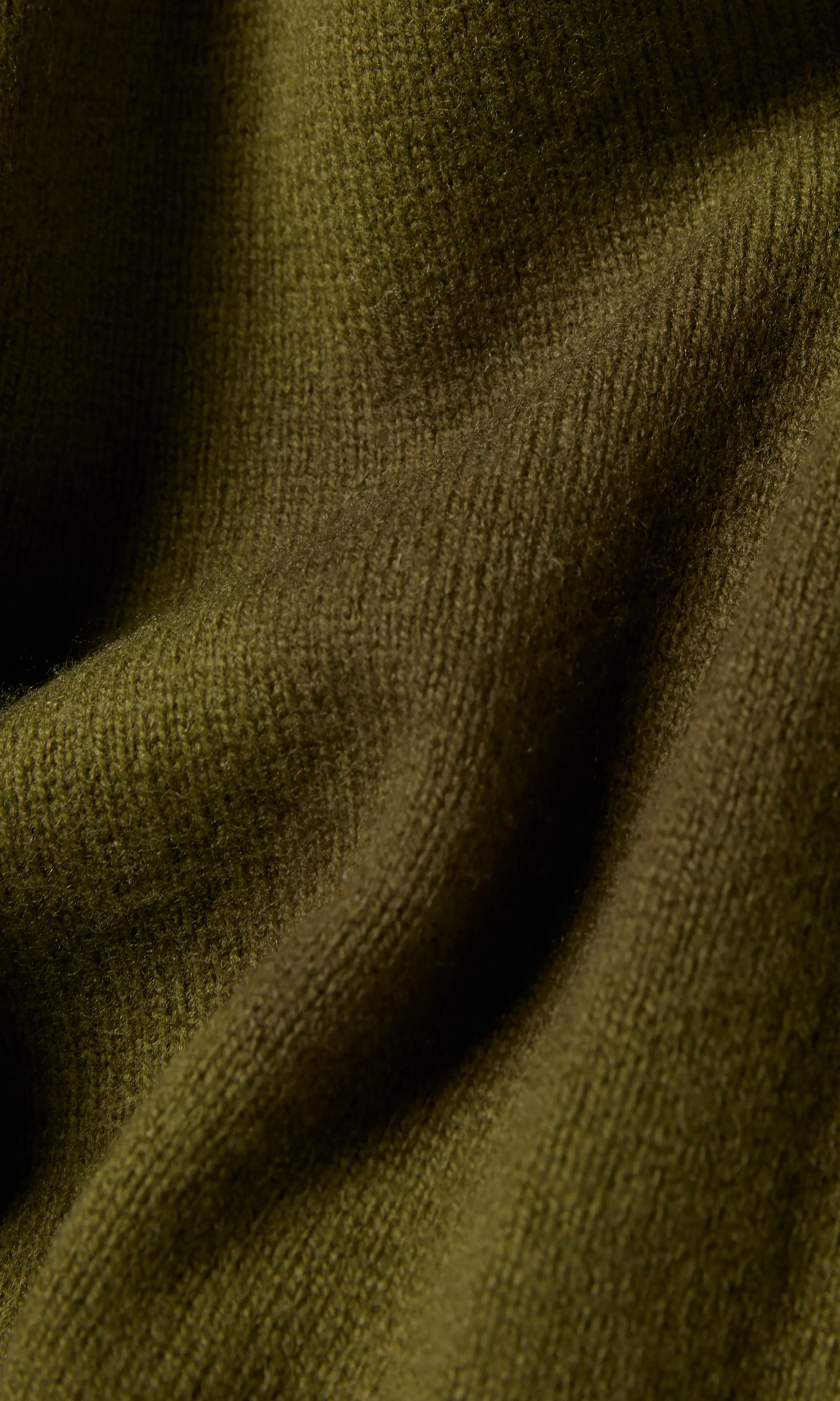 Merino Crew Stickad Merinotröja. Detail 2. Flat.