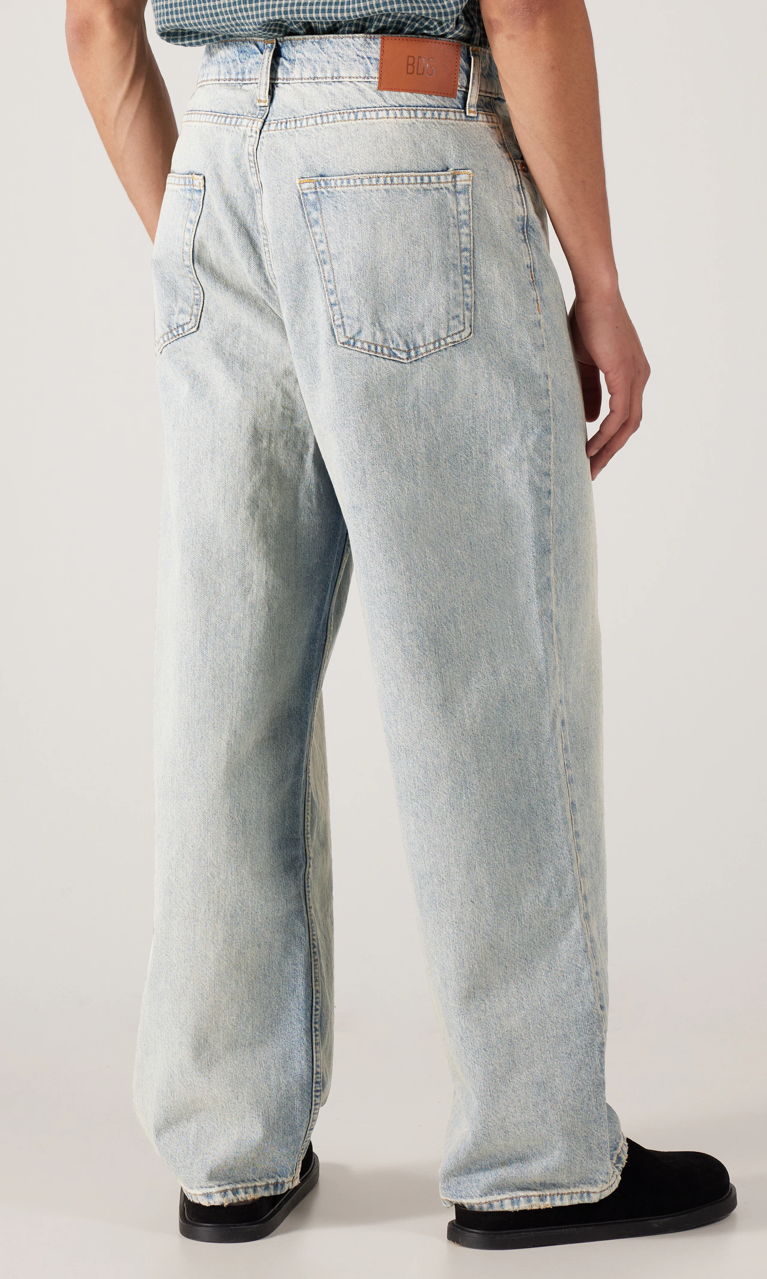 Jack Lys Blå Jeans. Back. Model.