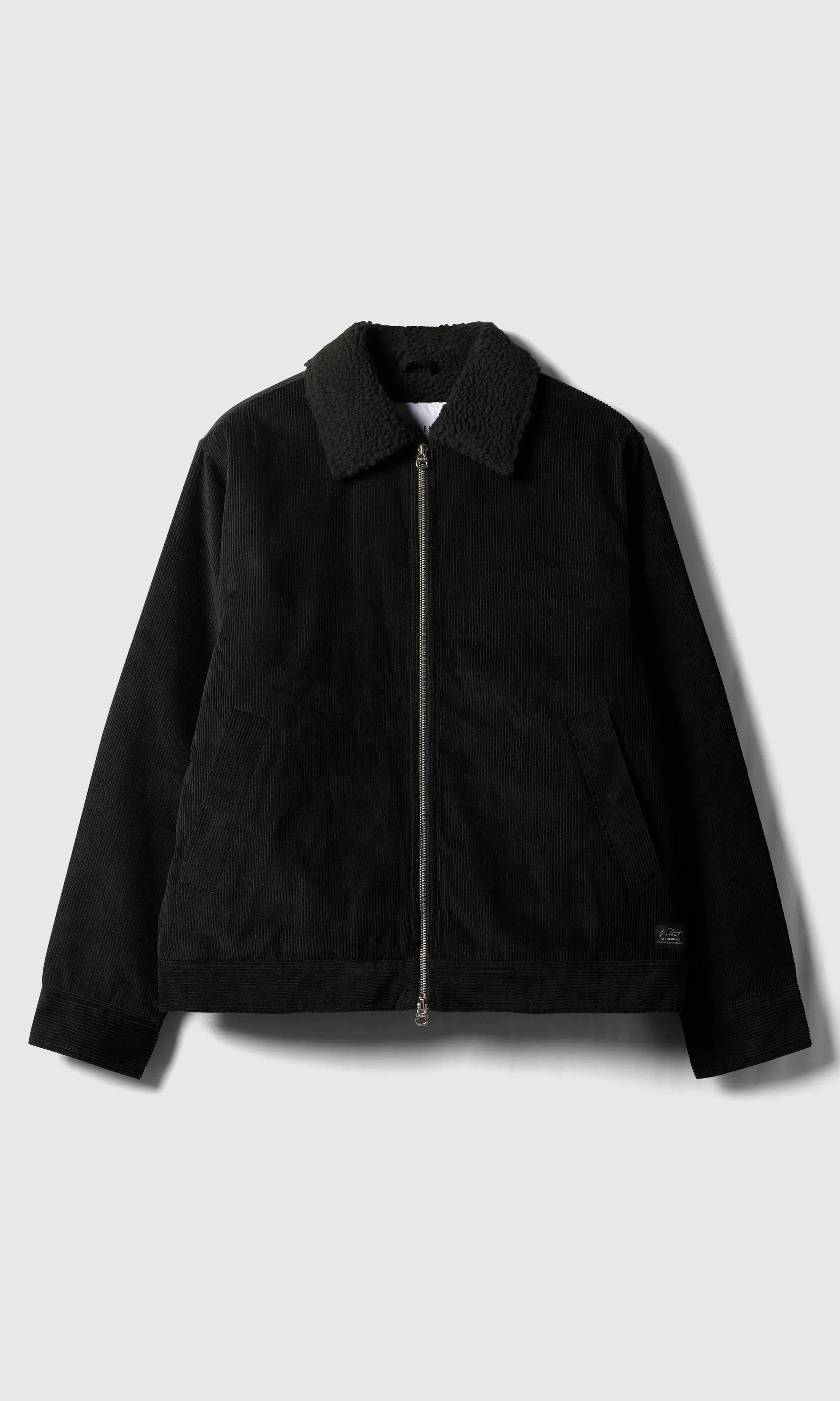 Worker Cord Takki. Front. Flat.
