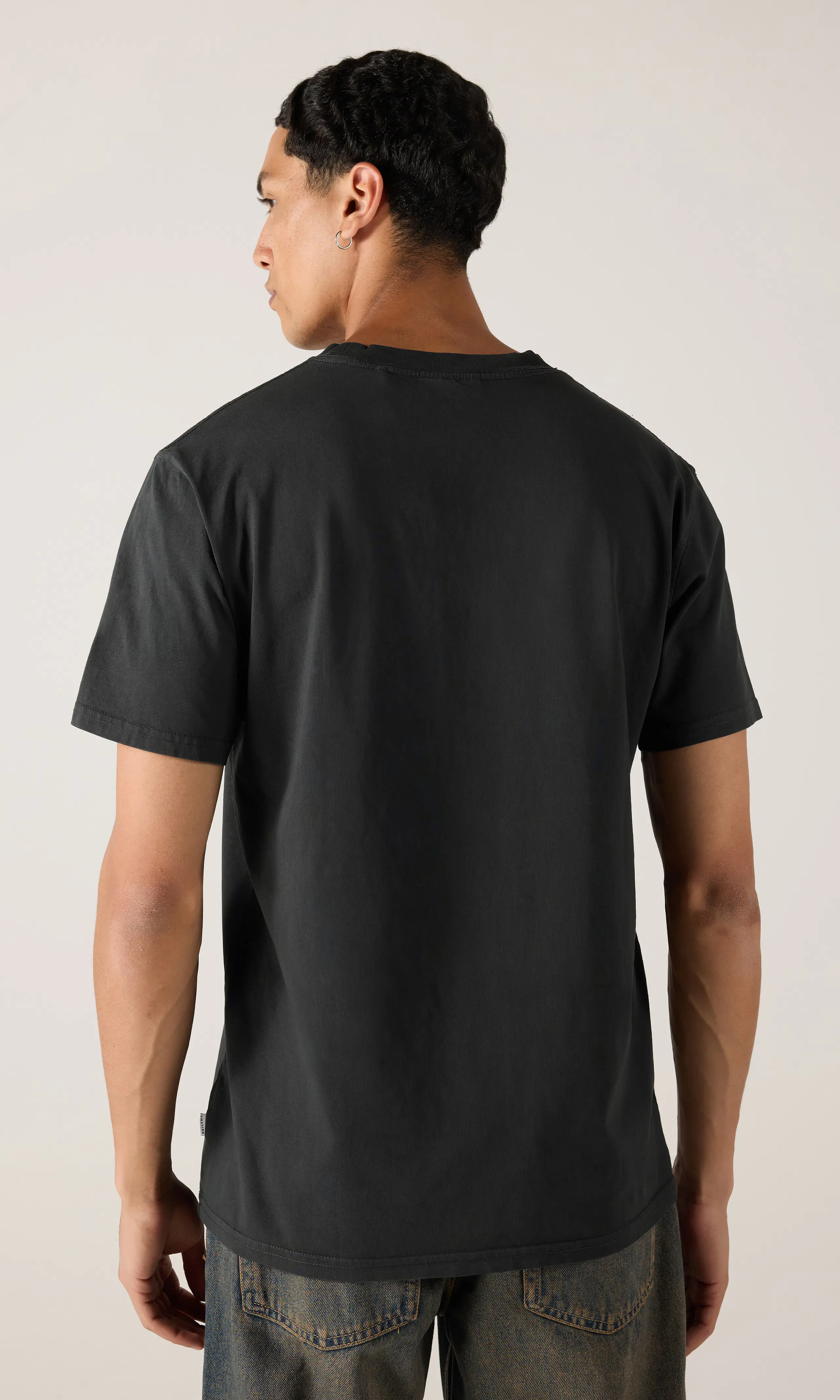 World Cup T-Paita. Back. Model.