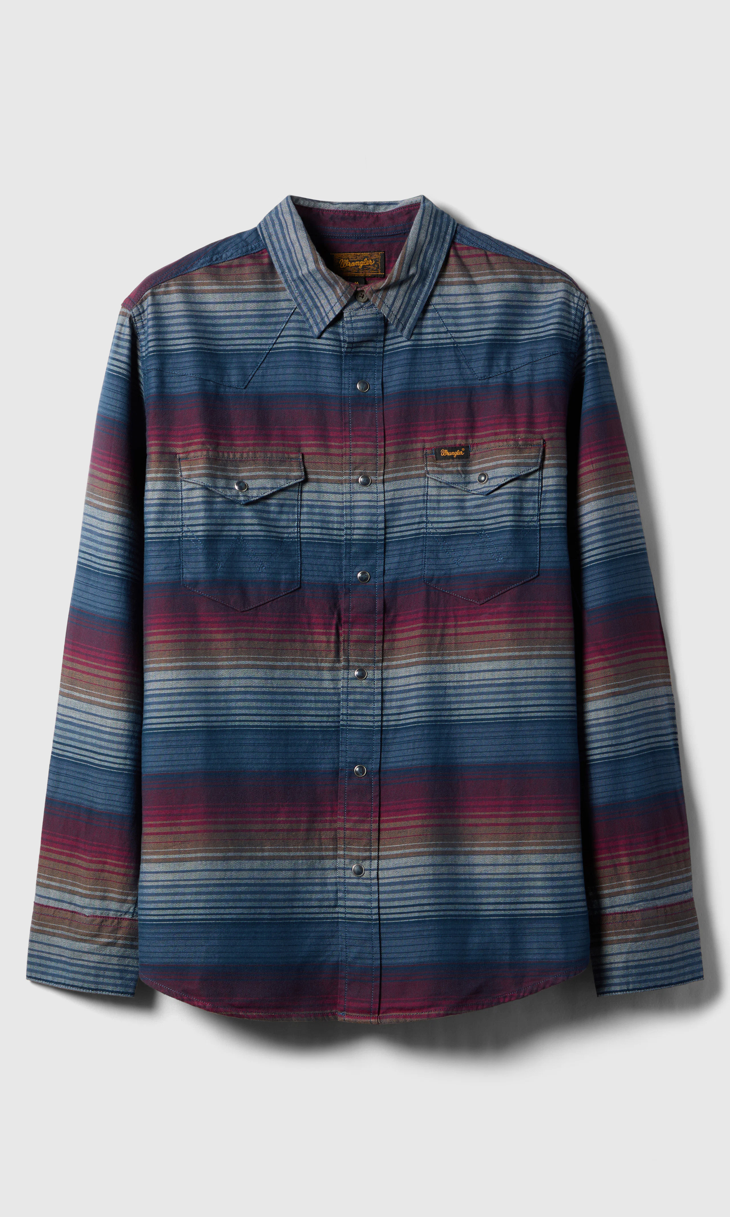 Western Rutig Skjorta. Front. Flat.