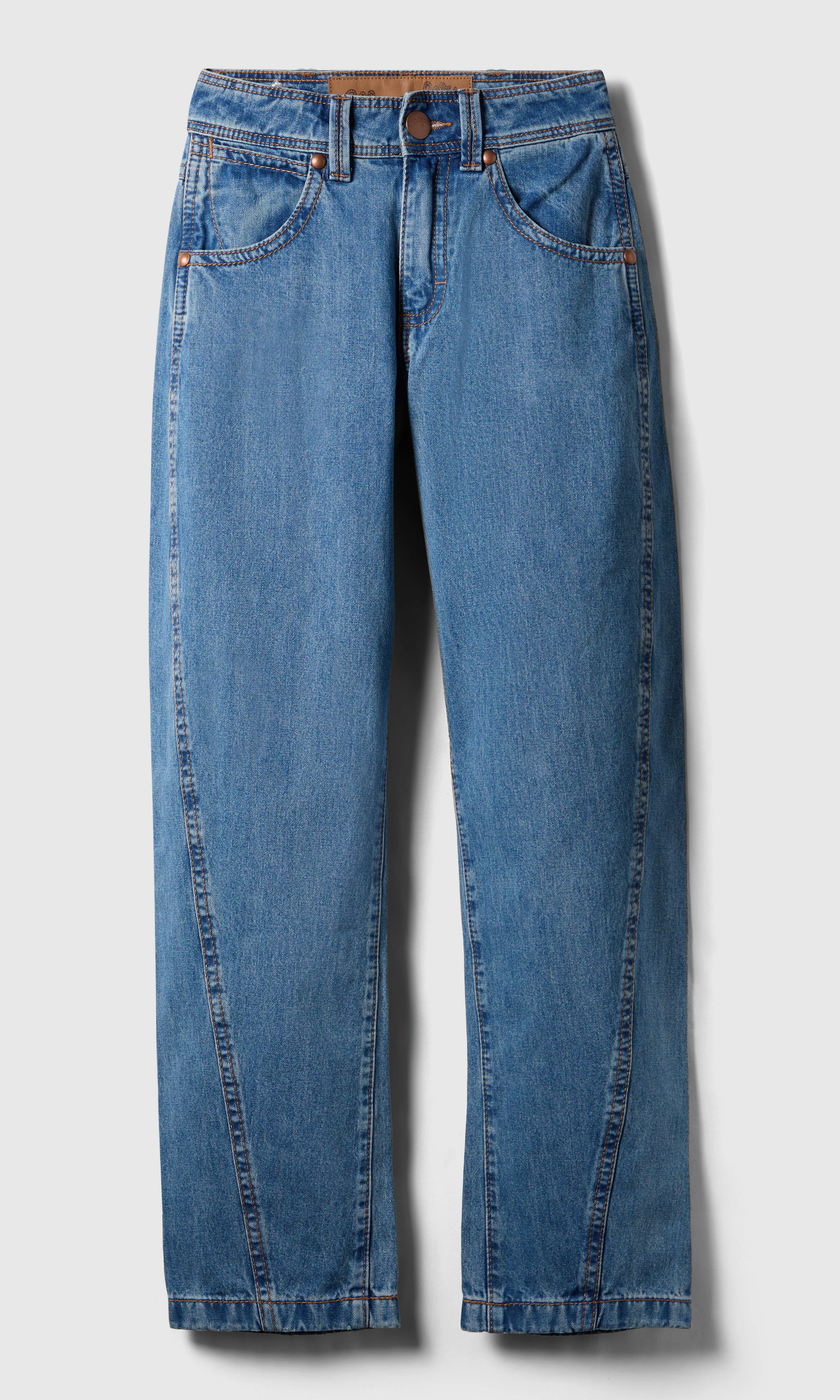 Super Wrangler Barrel Medium Blå Jeans. Front. Flat.
