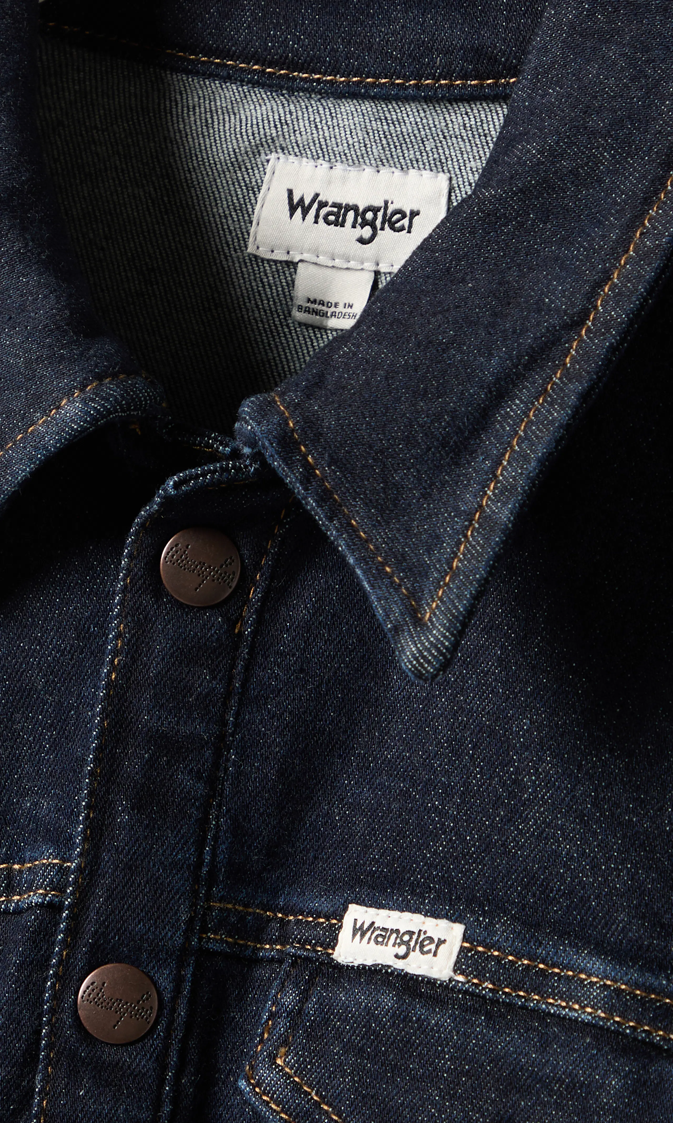 Montana Coverall. Detail 1. Flat.