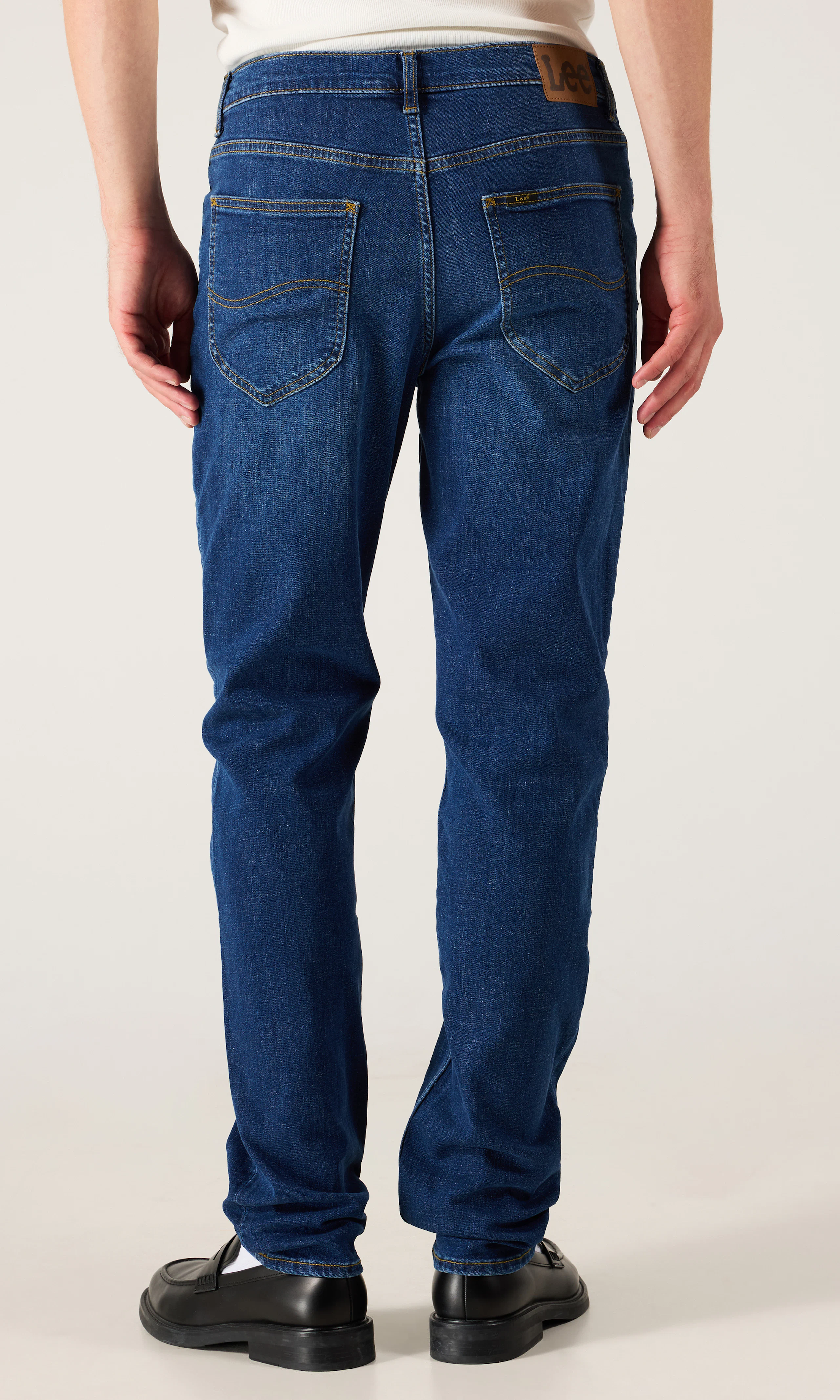 The David Jeans. Back. Model.