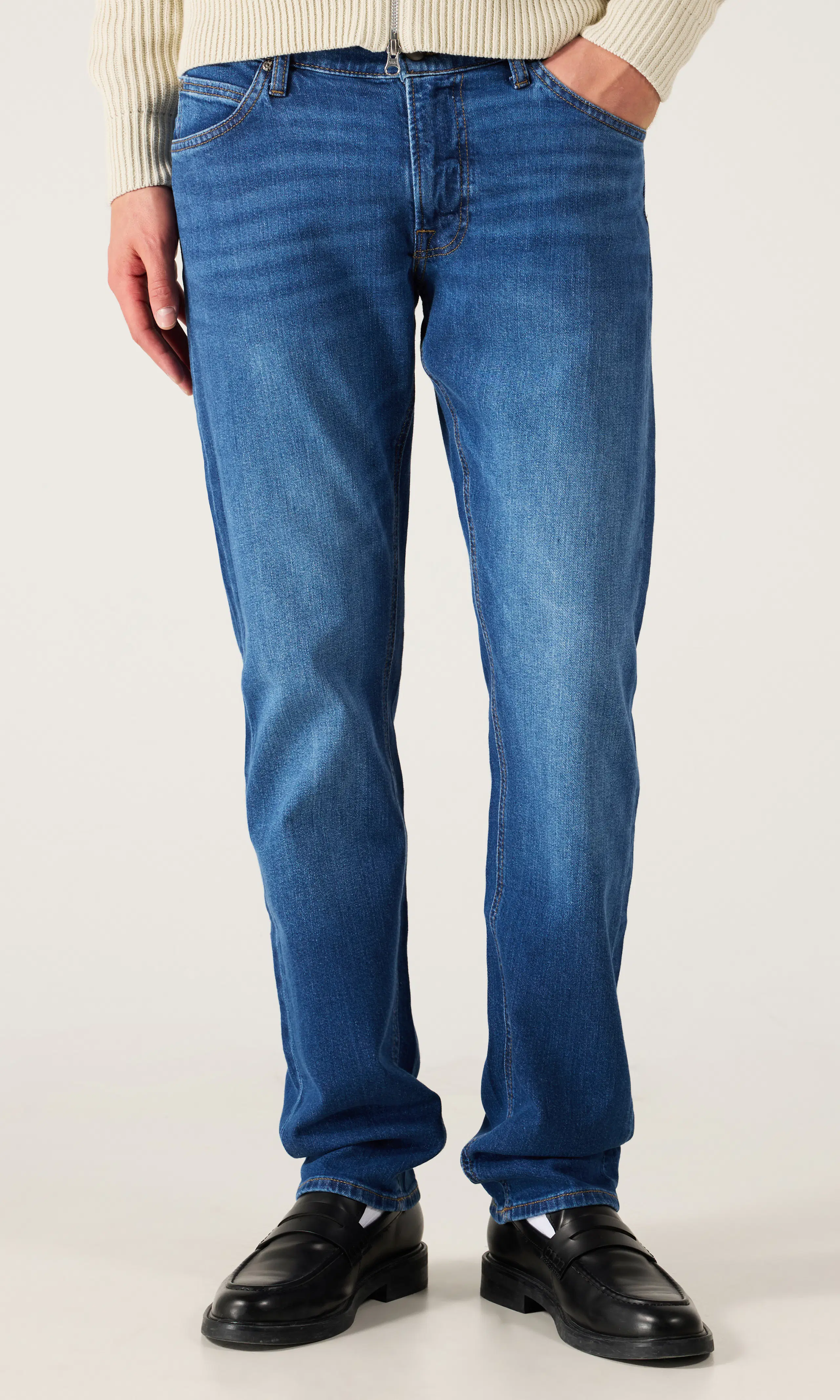 Daren Zipfly Jeans. Front. Model.