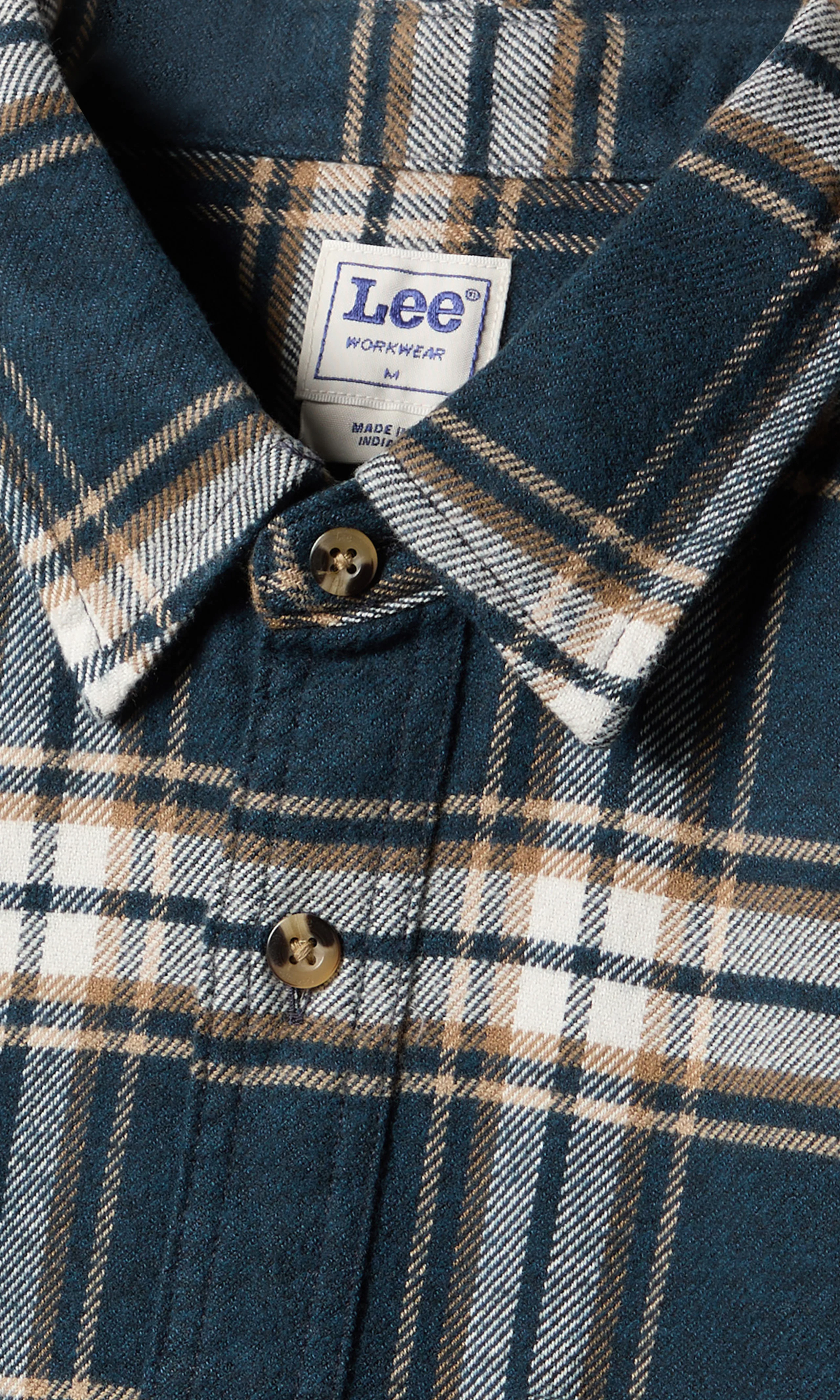 Workwear 2.0 Skjorte. Detail 1. Flat.