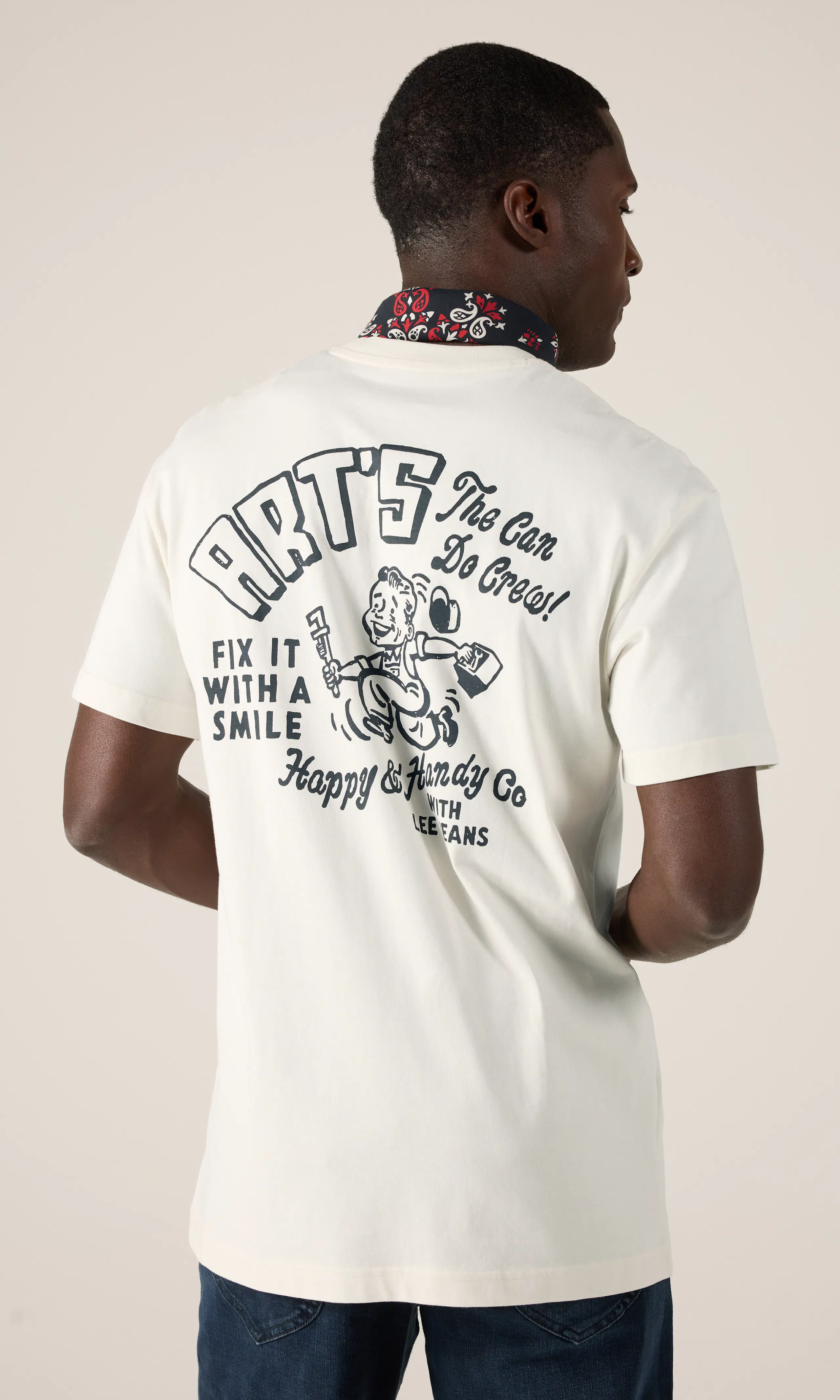 Workwear Crew Tee T-Paita. Back. Model.