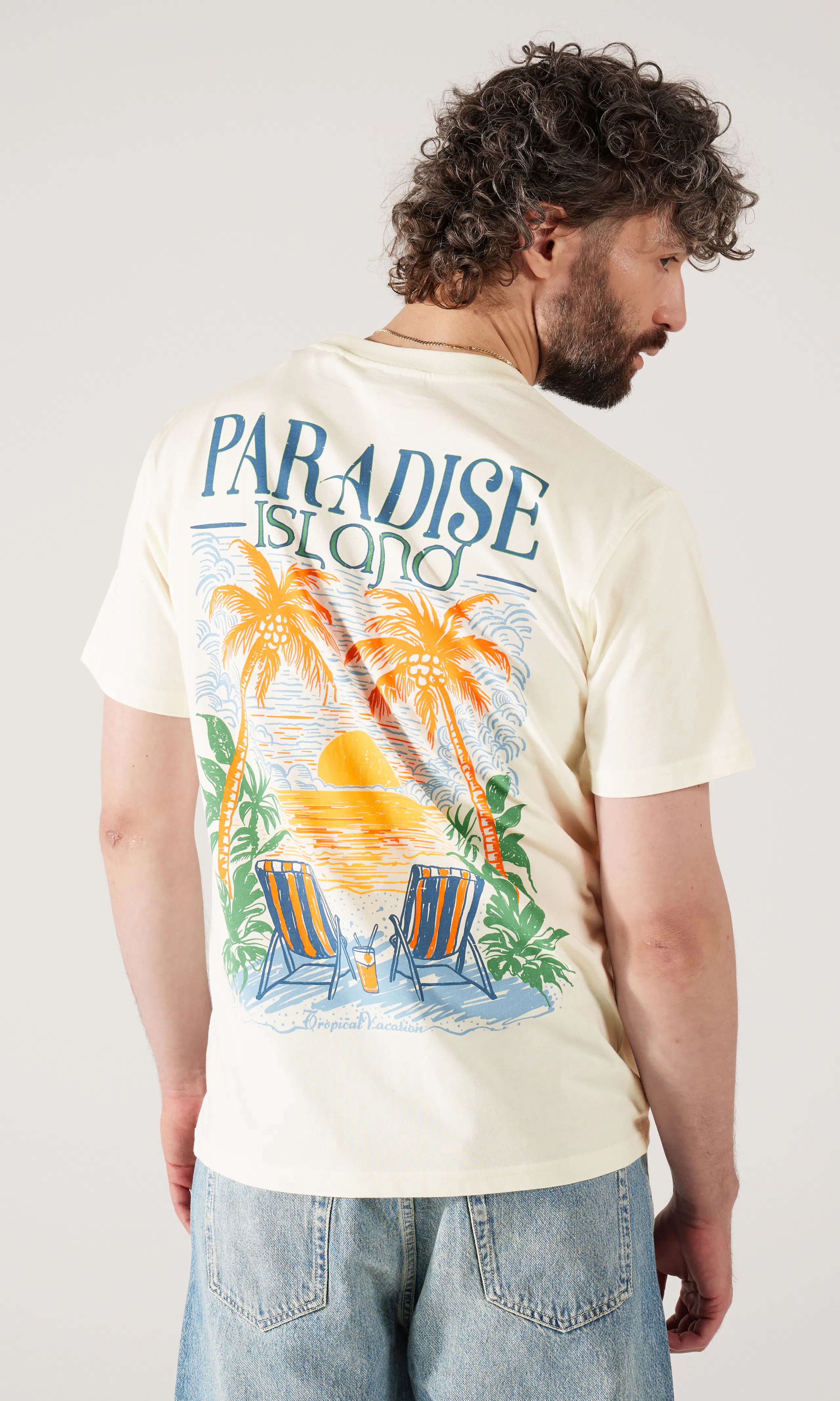 Paradise T-Skjorte. Back. Model.