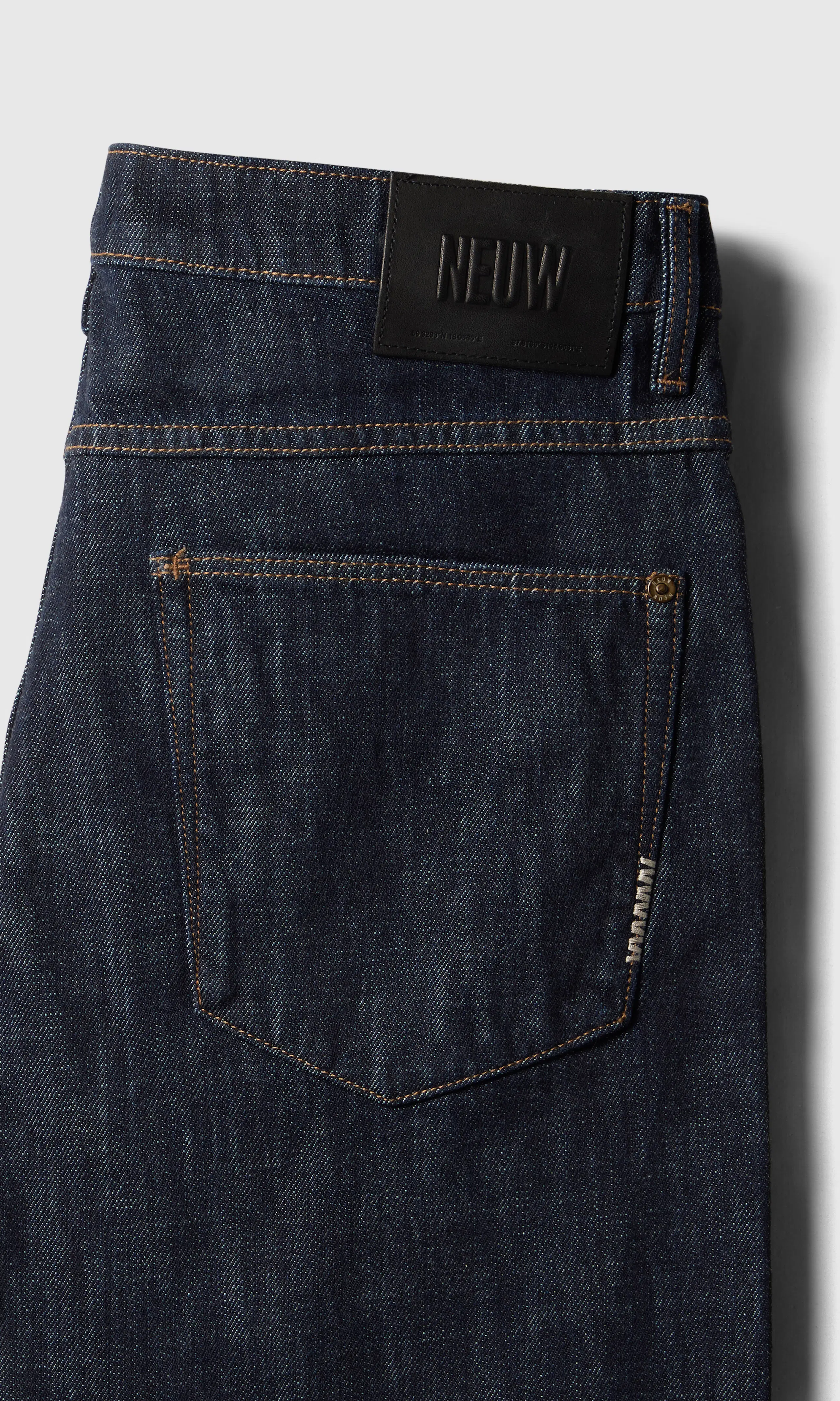 Rebel Straight Farkut. Detail 1. Flat.