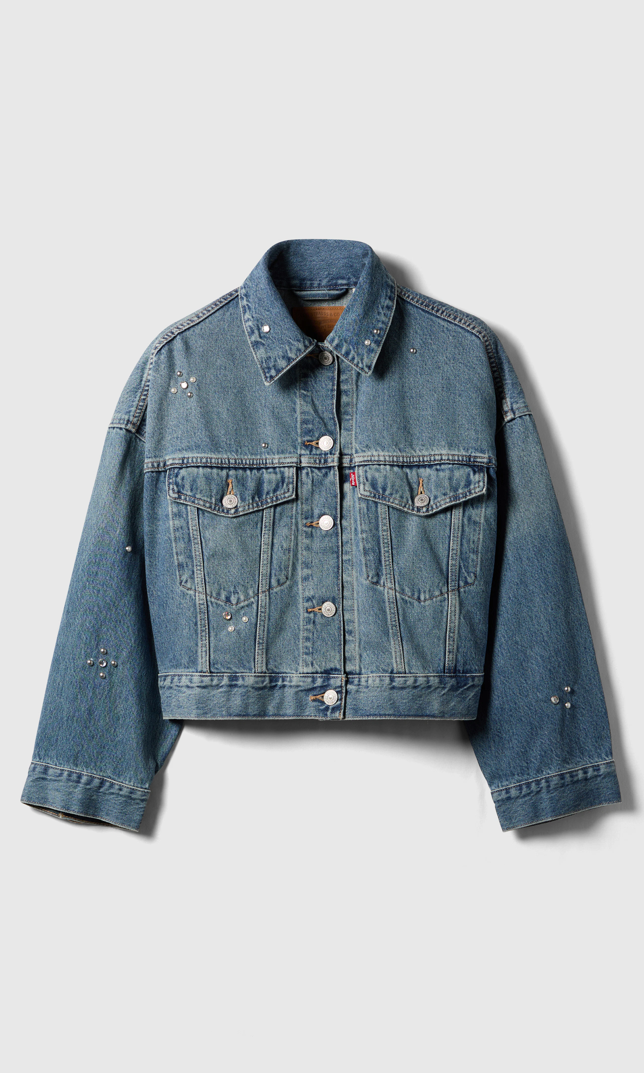 Loose Crop Lys Blå Trucker Jakke. Front. Flat.