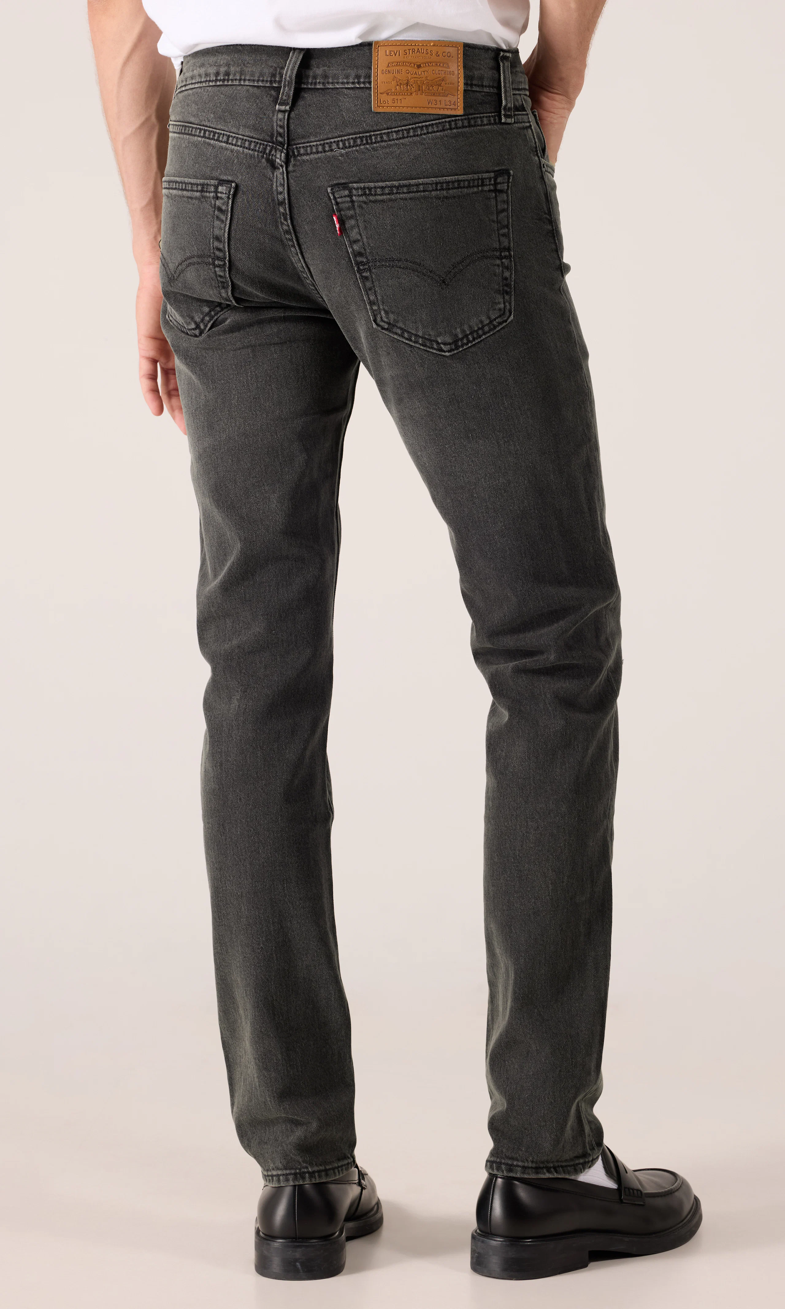 511™ Slim Farkut. Back. Model.