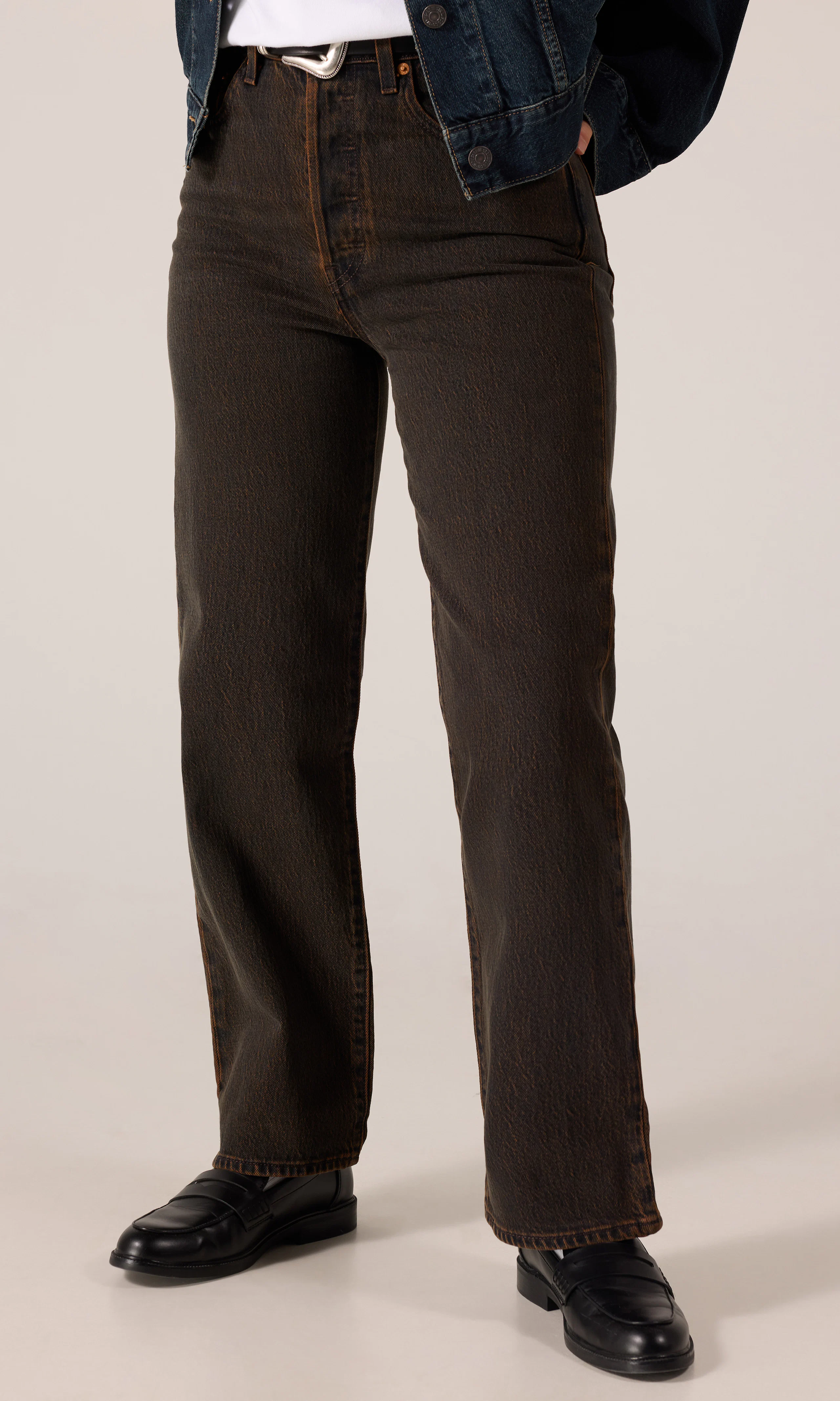 Ribcage Straight Ankle Jeans. Front. Model.