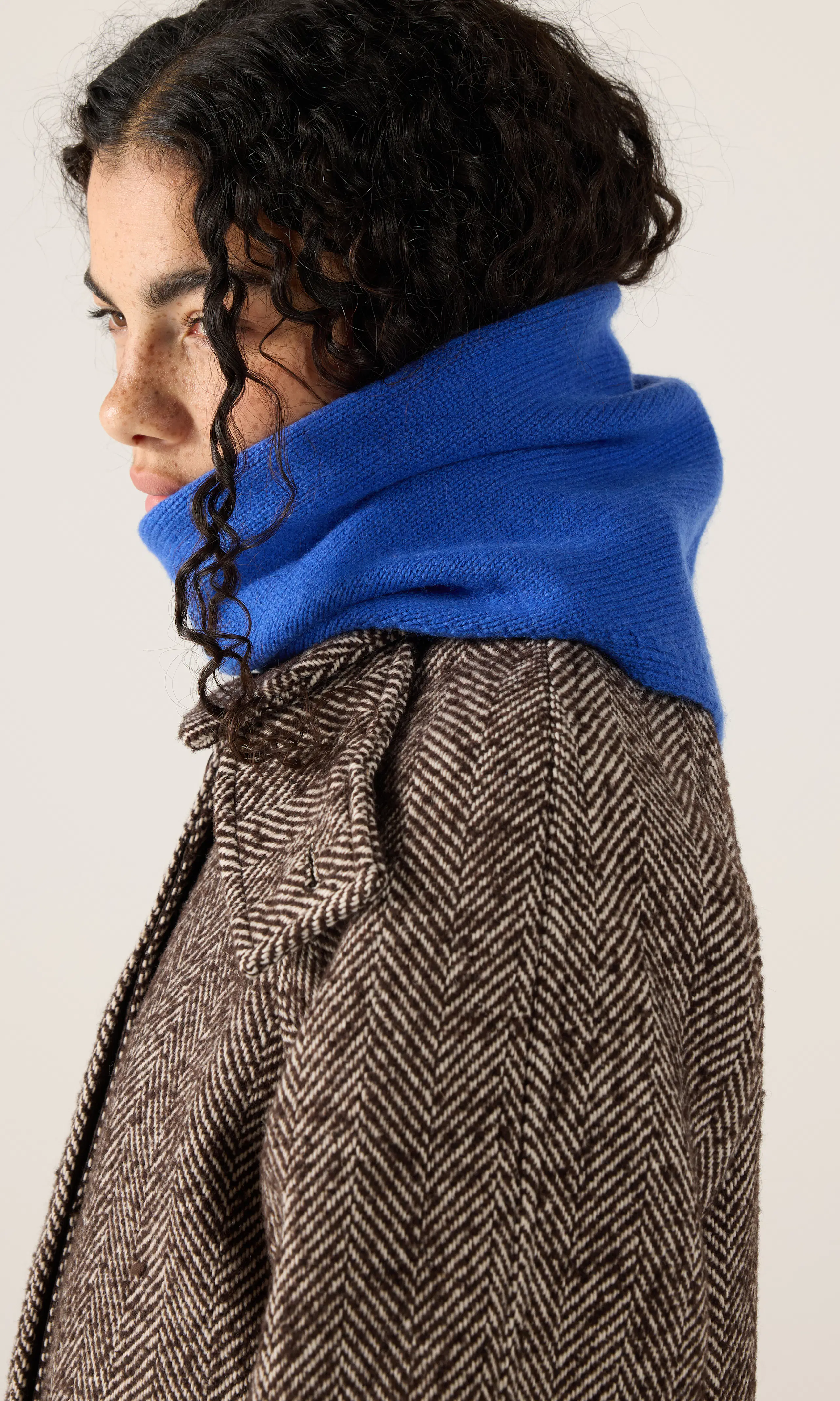 Merino Triangle Scarf. Front. Model.