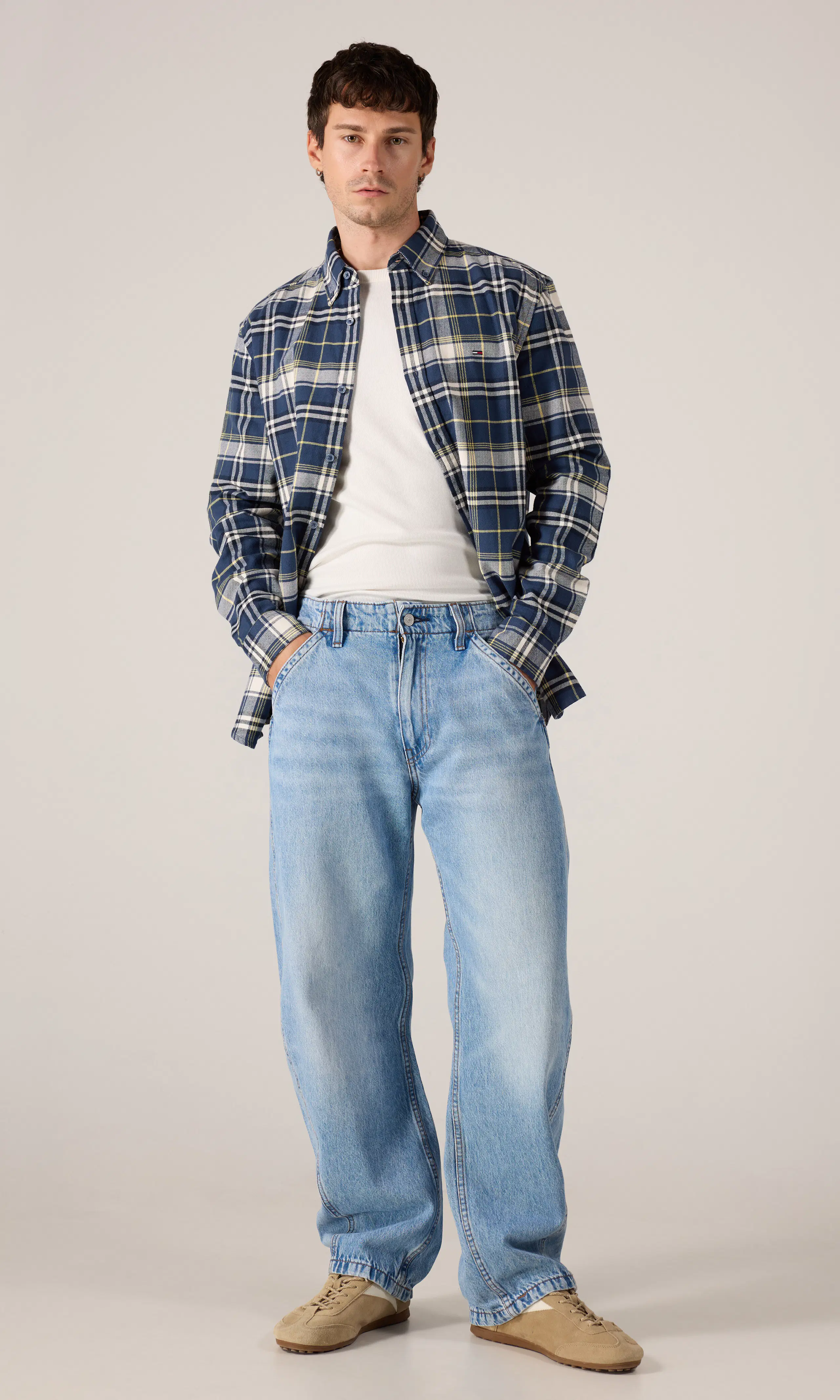 Regular Flannel Check Skjorta. Front 1. Model.