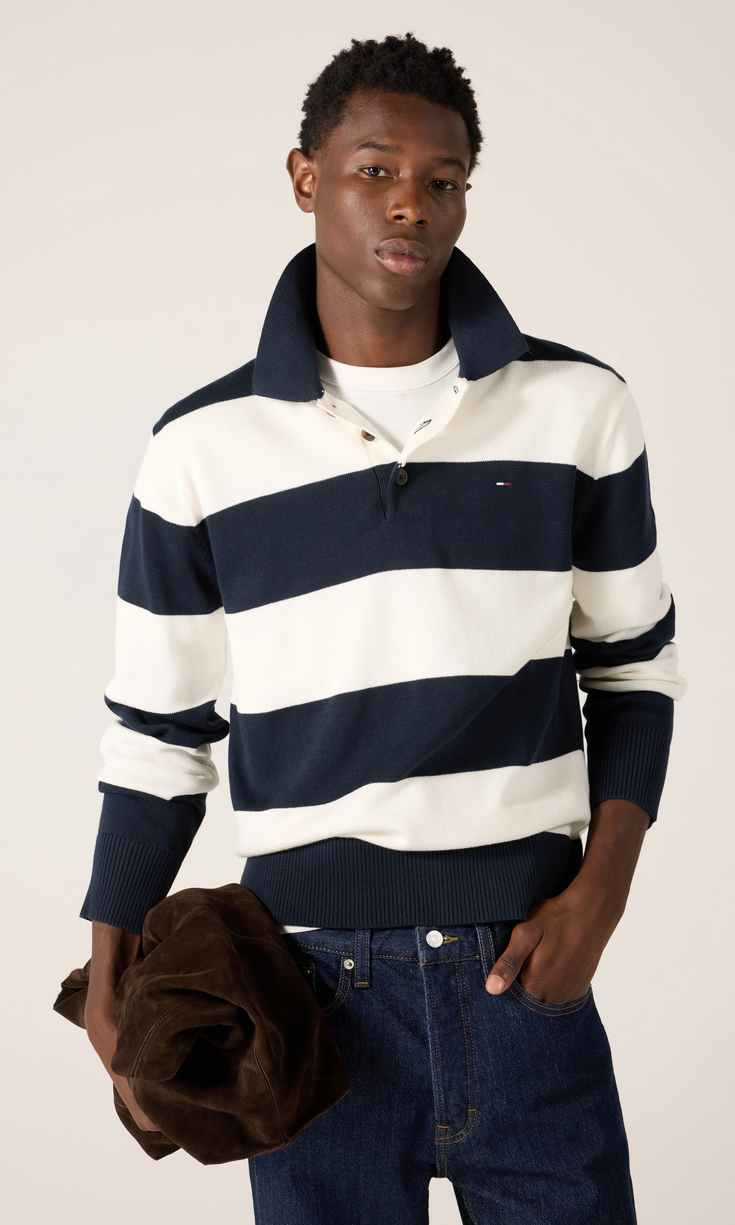 Slim Essential Polo Randig Long Sleeve. Front. Model.