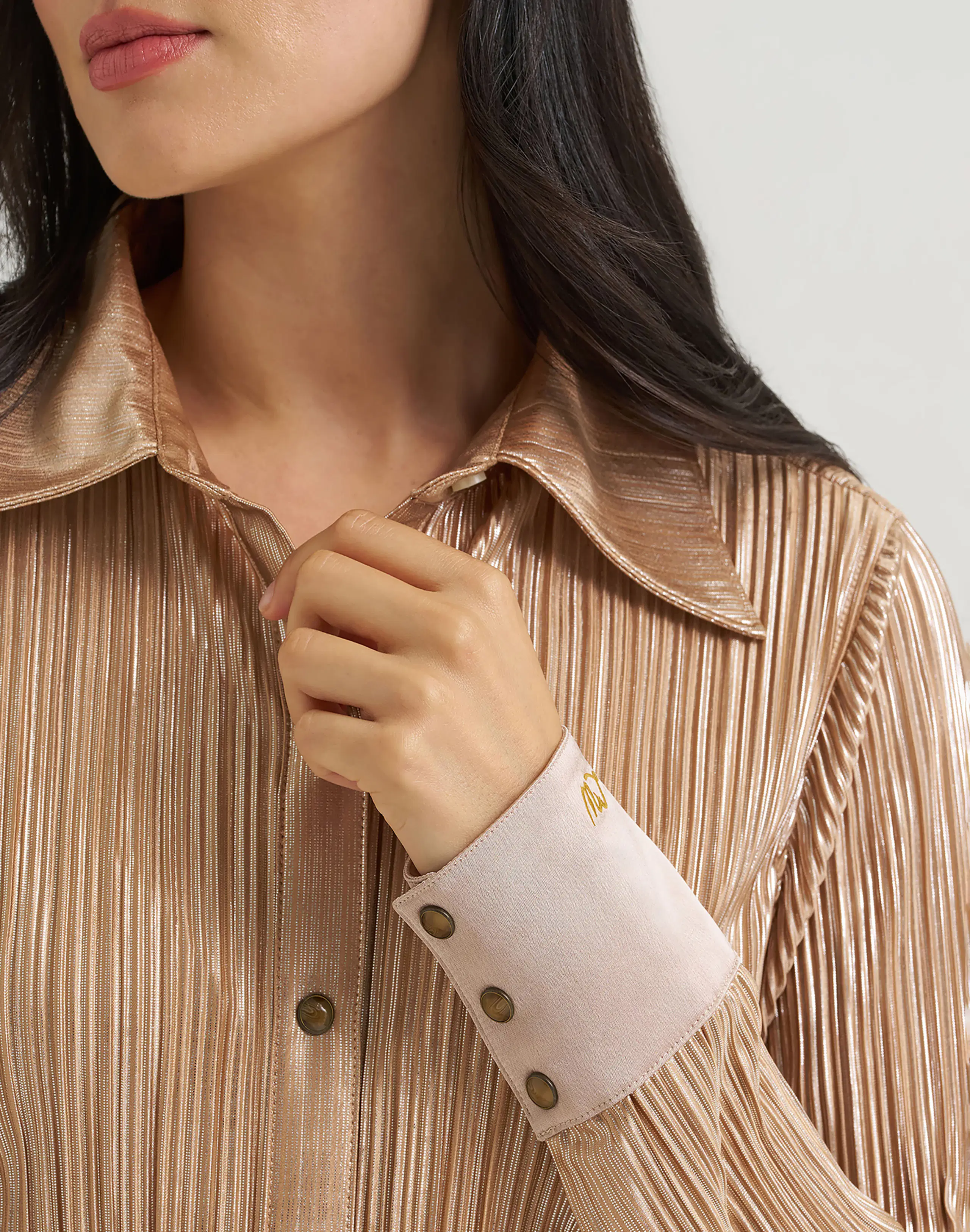 Lainey Wilson x  Wrangler Lainey Snap Skjorte. Detail 1. Unknown.