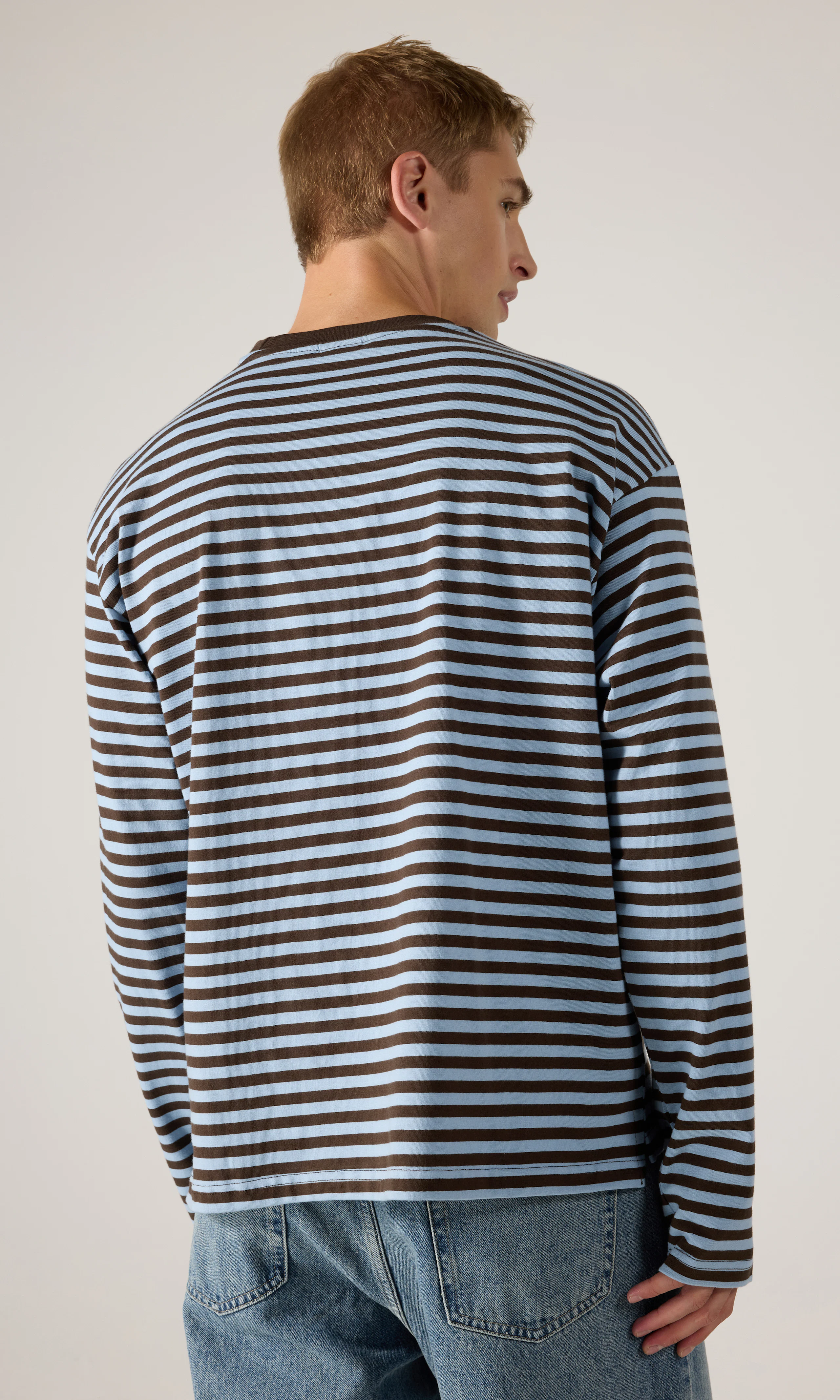 Wesley Longsleeve. Back. Model.