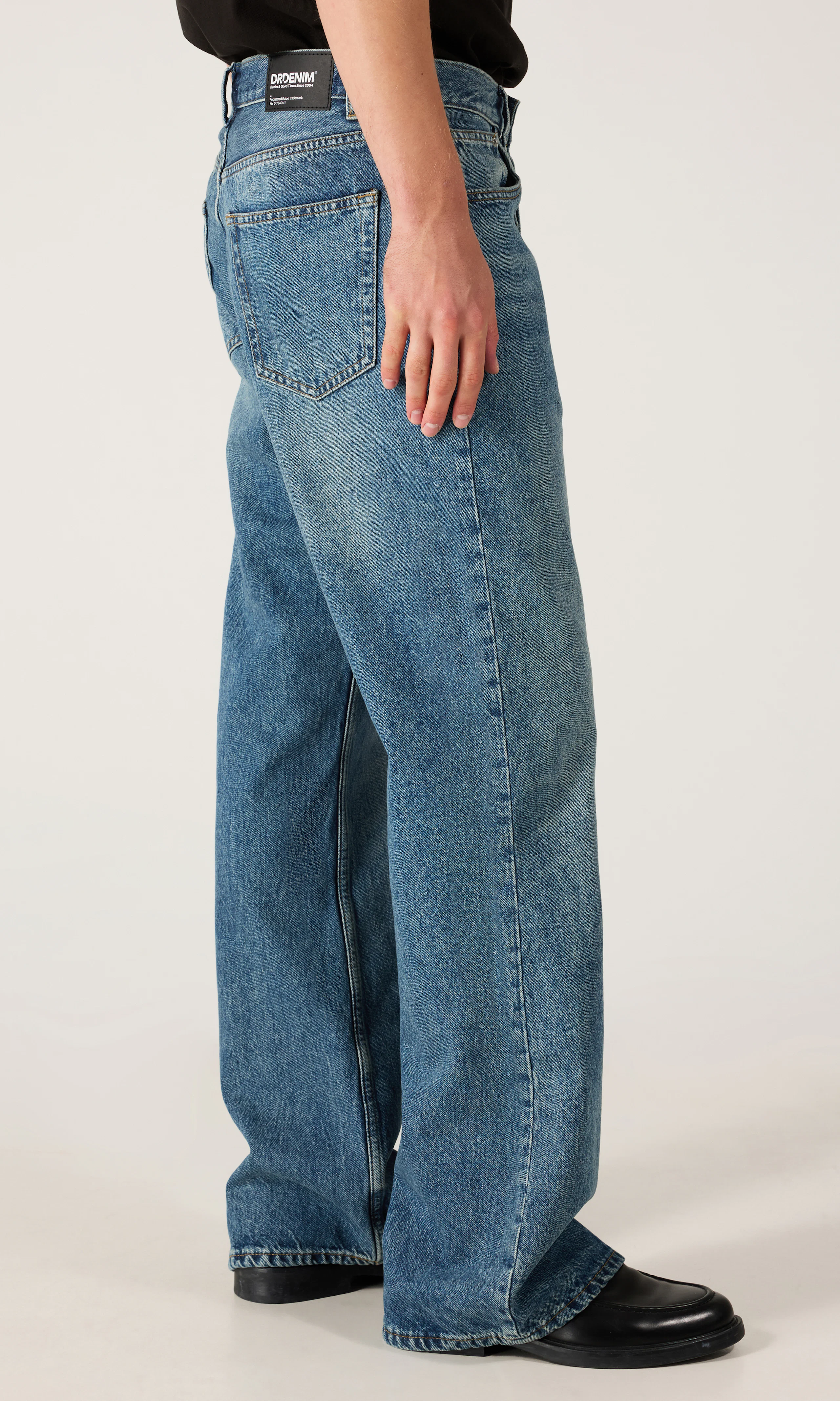 Rift Wide Bootcut Jeans. Front 2. Model.