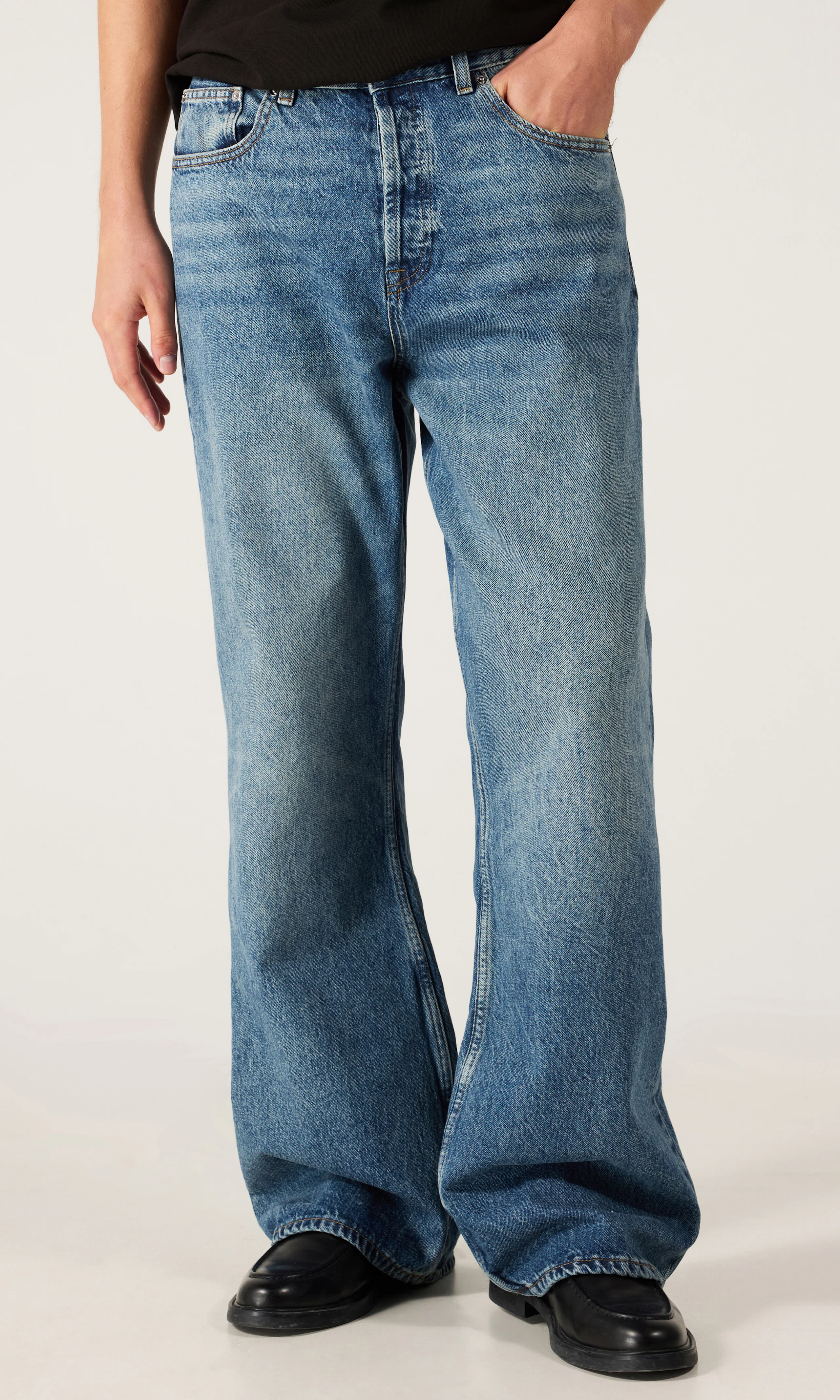 Rift Wide Bootcut Jeans. Front. Model.