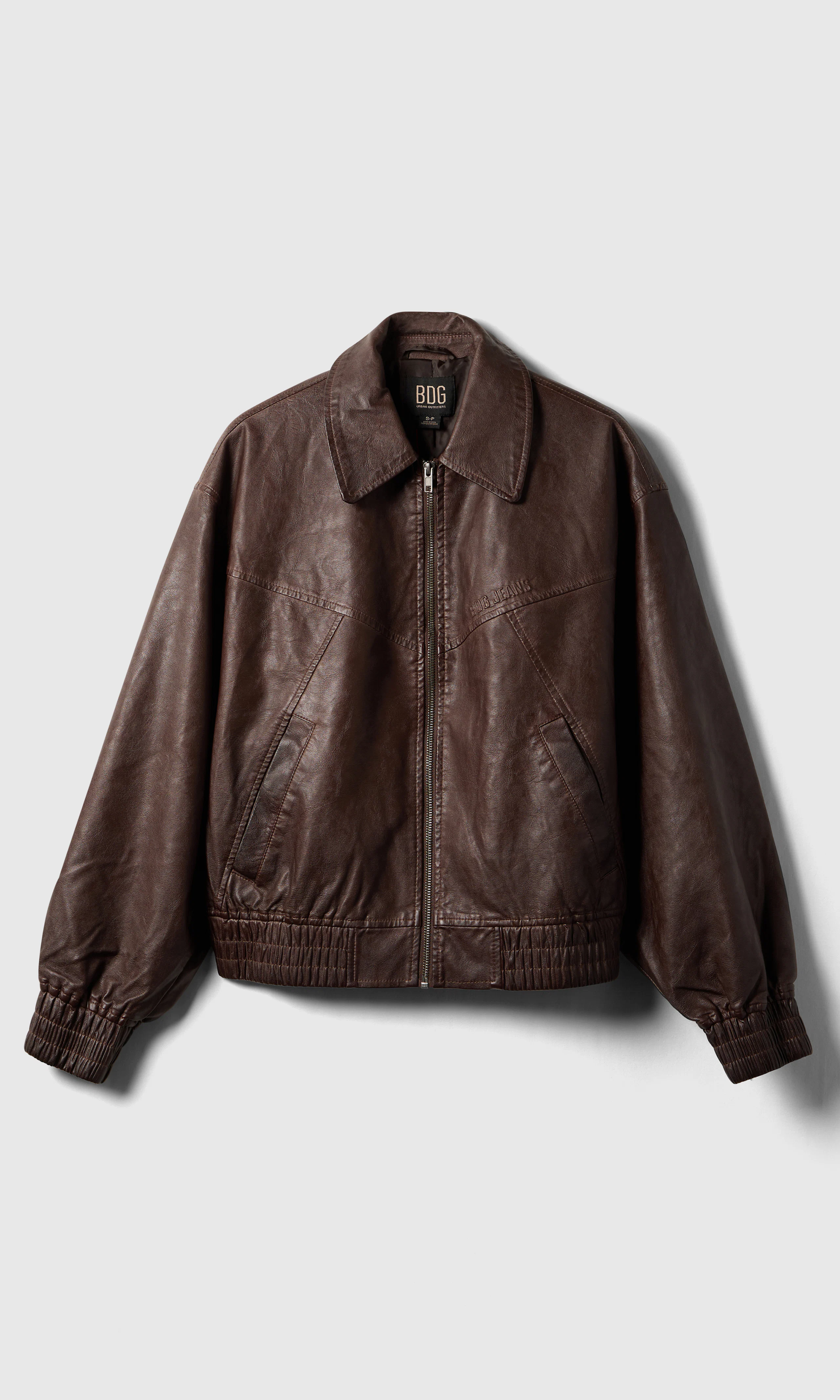 Fern PU Bomber Skinnjakke. Front. Flat.