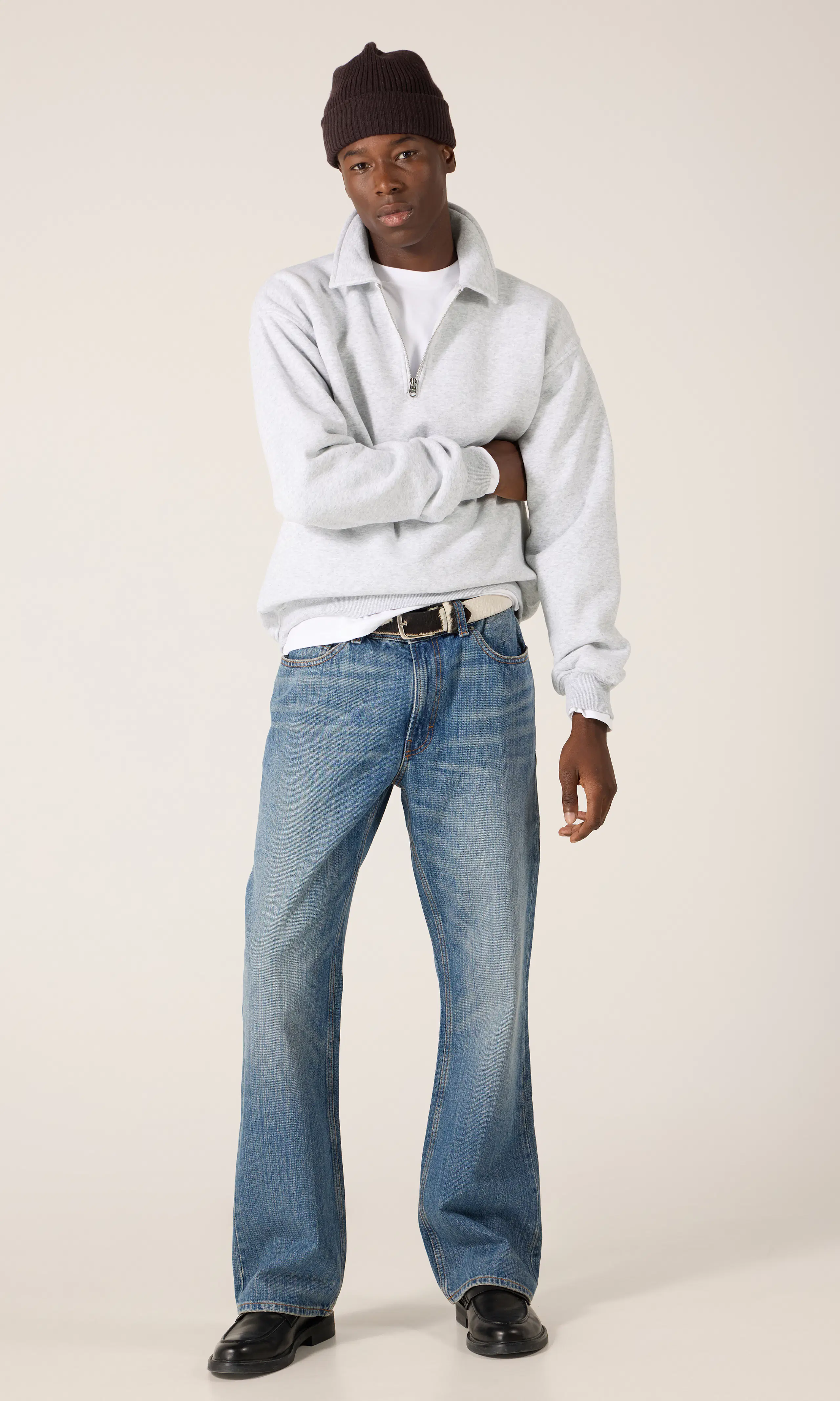 Zip Polo Tröja. Front 1. Model.