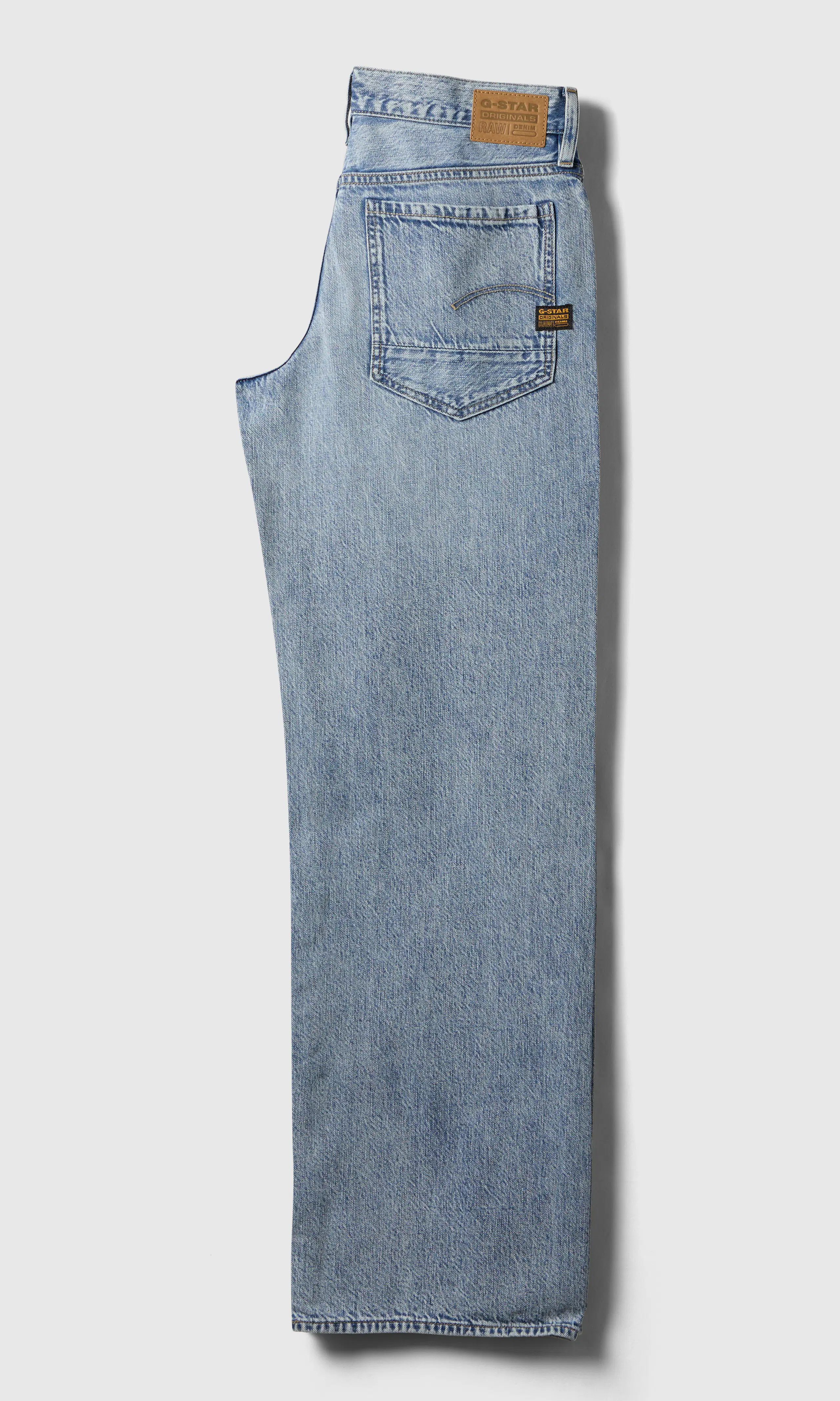 Judee Loose Ljusblå Jeans. Detail 1. Flat.