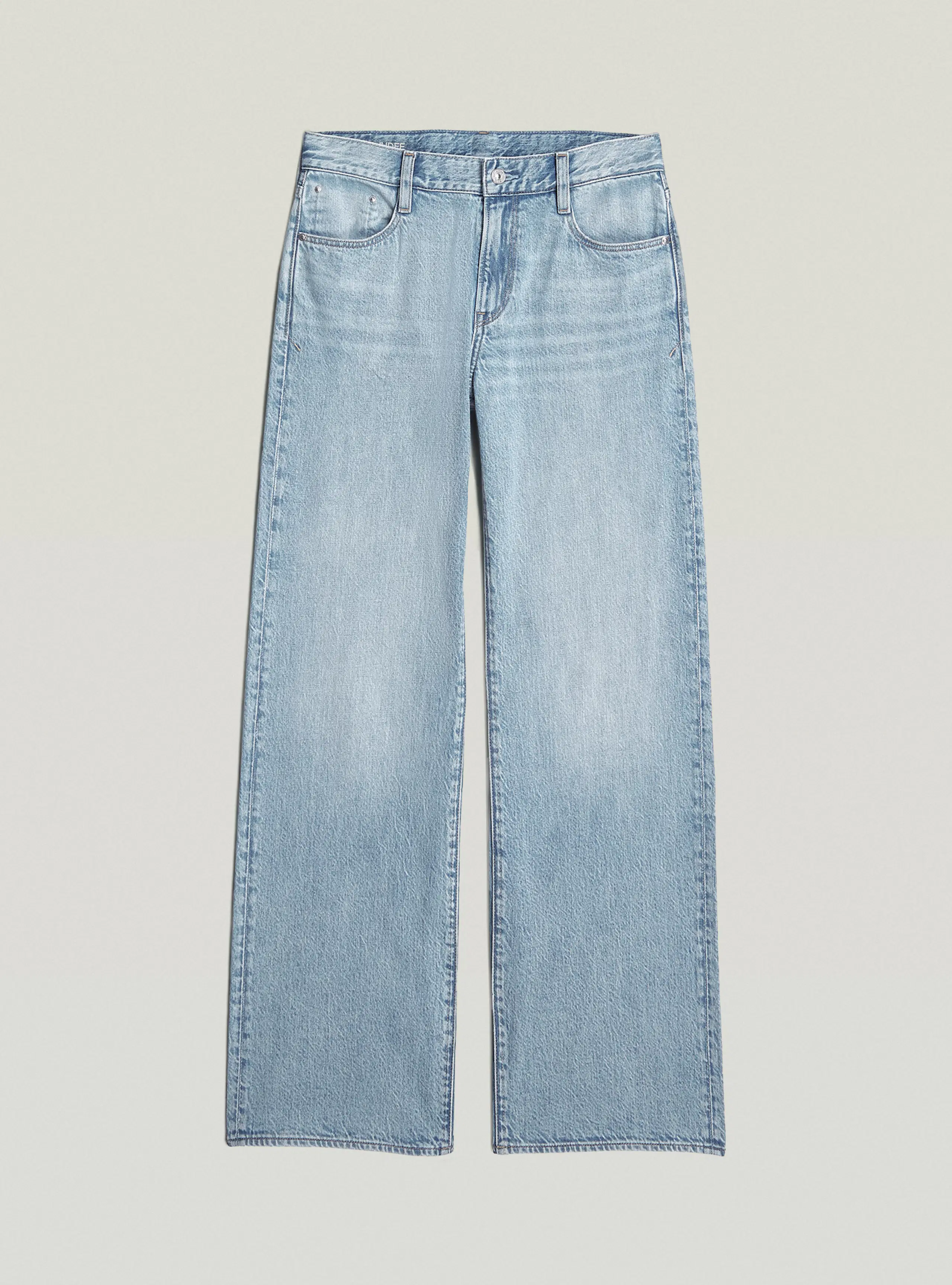 Judee Loose Ljusblå Jeans. Front. Unknown.