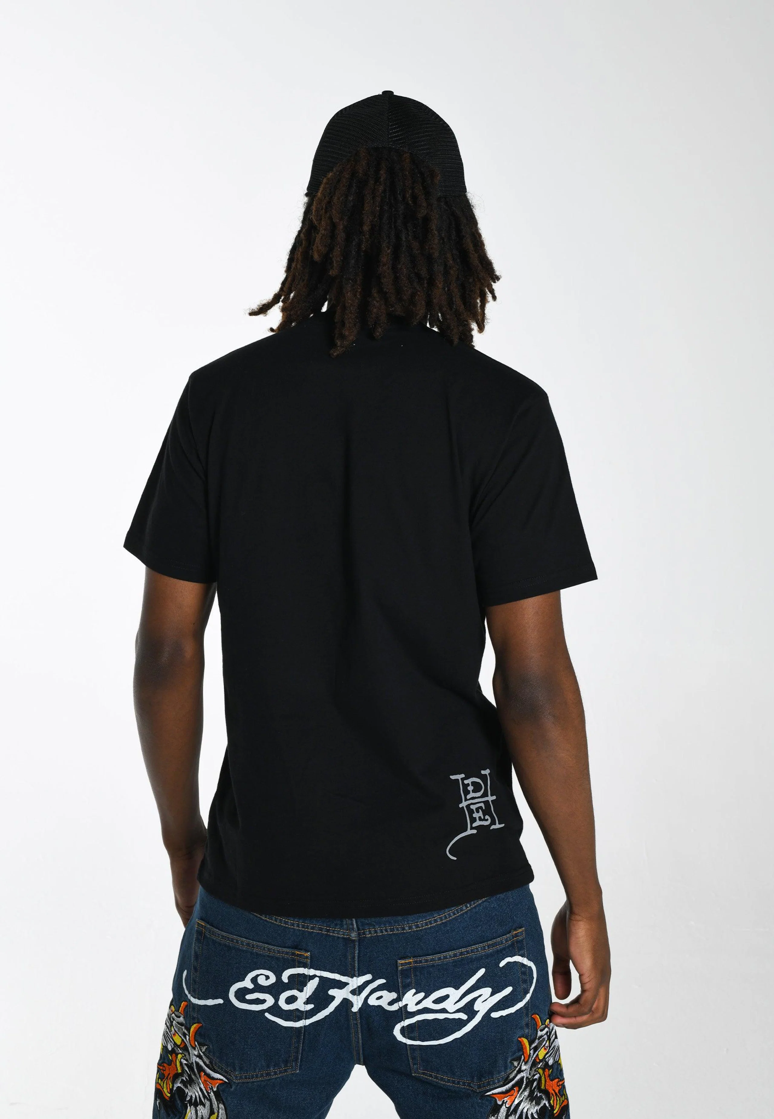 Double Panther T-Paita. Back. Model.