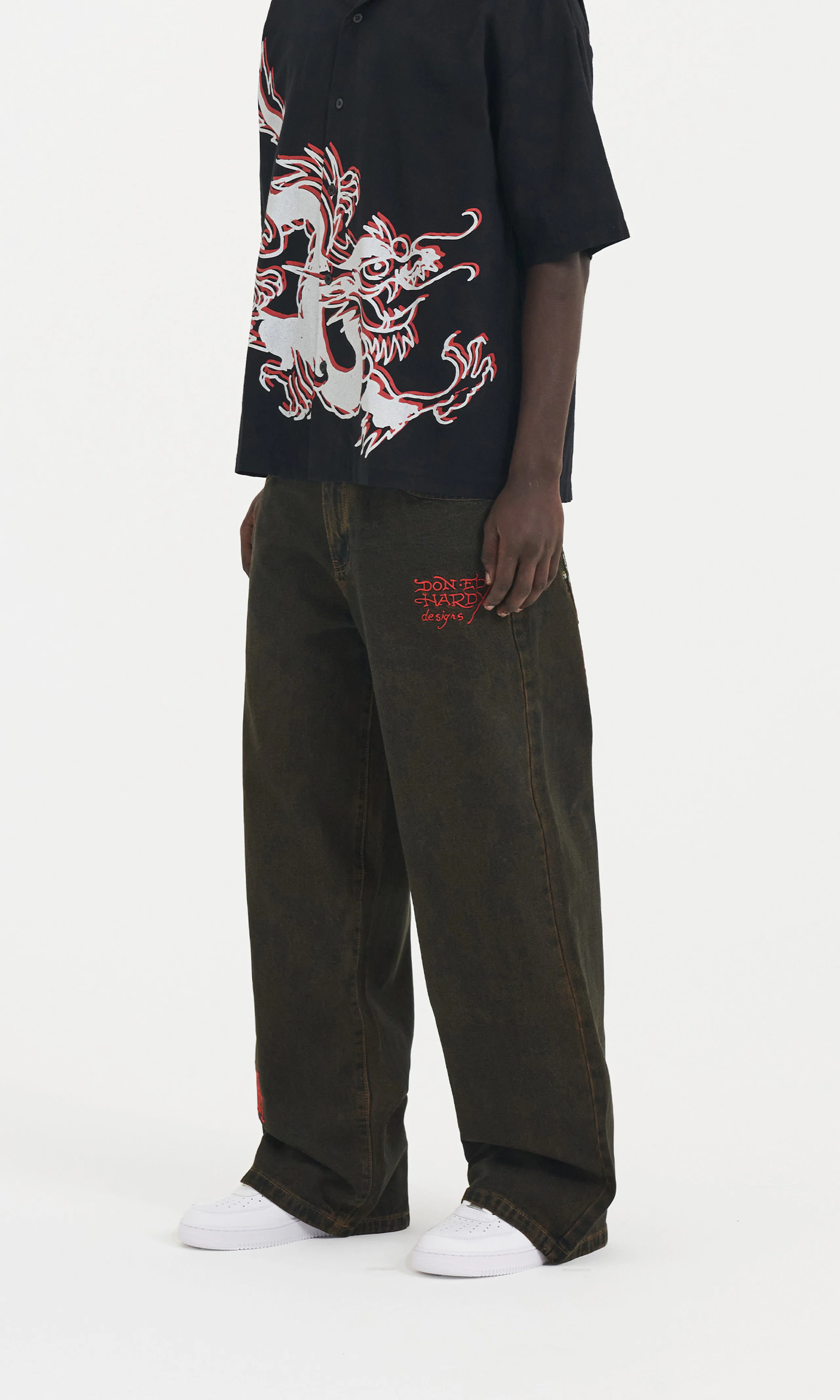 Fireball Dragon Dirty Wash XXTRA Jeans. Back. Model.